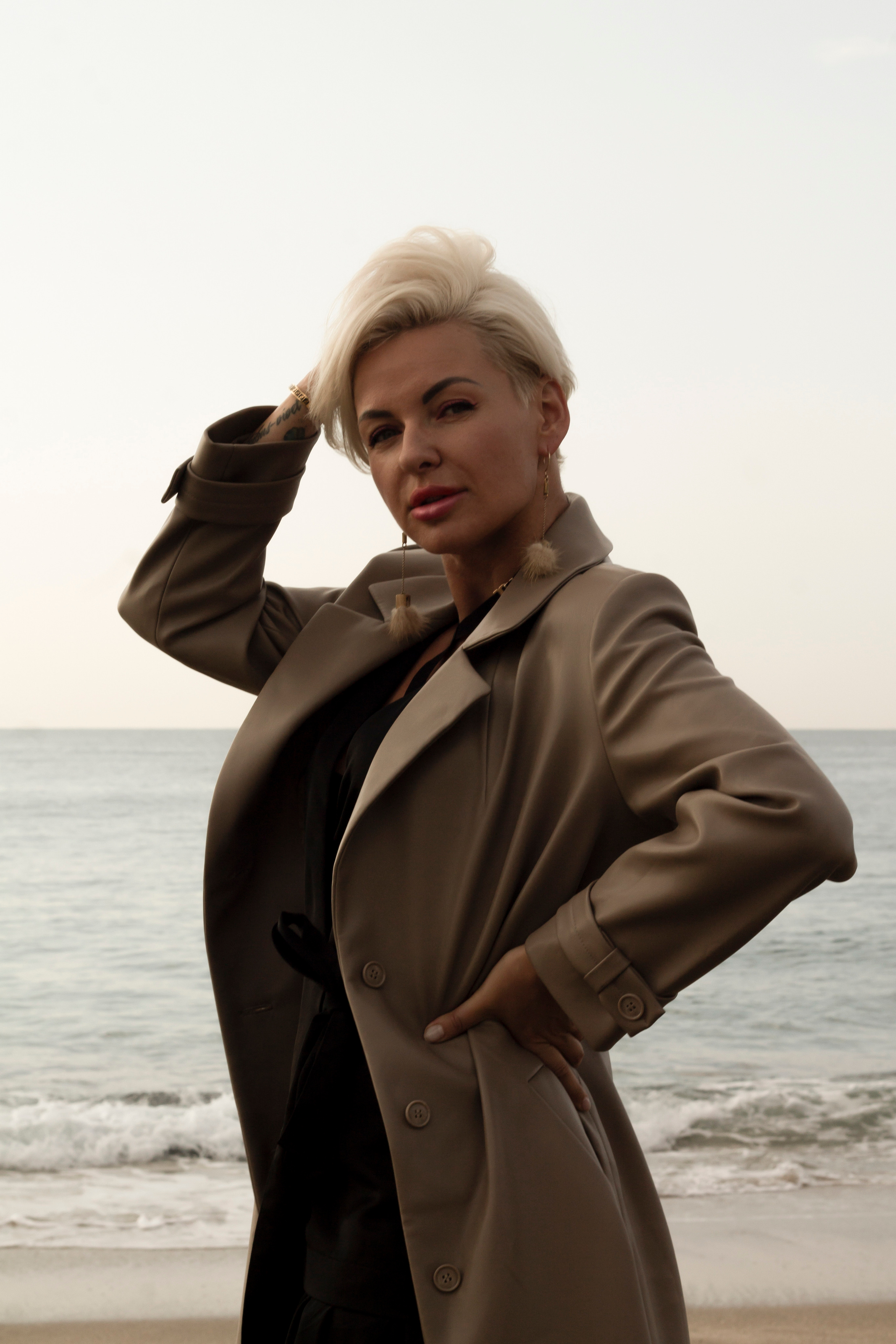 Natali on beach. Индивидуальные фотосессии и репортаж в Москве. Матвей Фомин