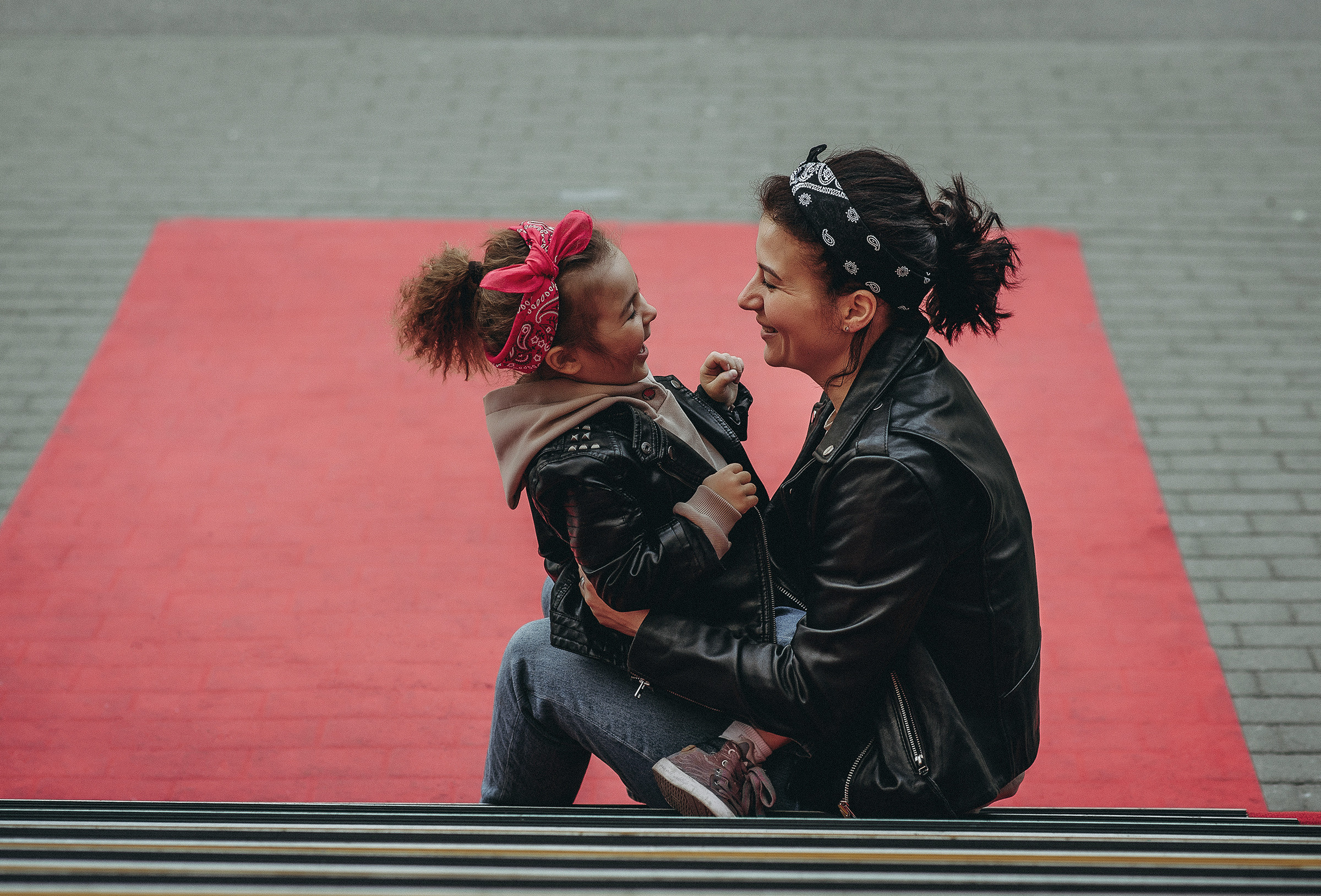 Юля и Марго в Ладожском парке. Фотограф в Санкт-Петребурге и в Великих Луках Волченкова Екатерина