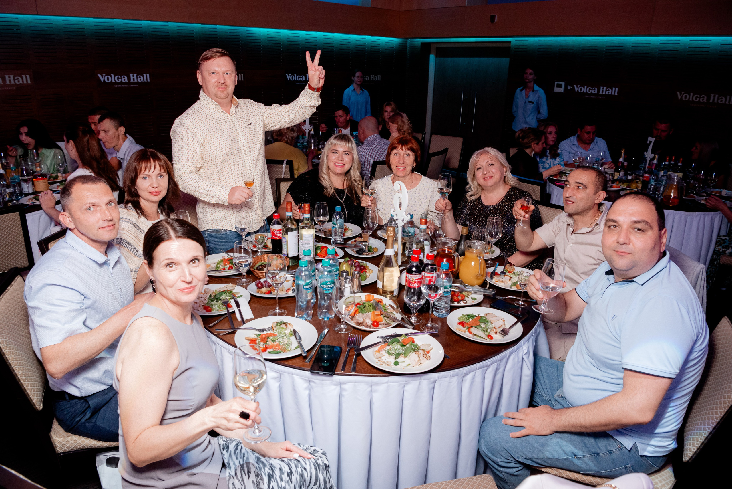 5 Лицей. Вручение и Банкет. Музкомедия и Сити Холл. Фотограф в Волгограде и Волжском Александр Горбань