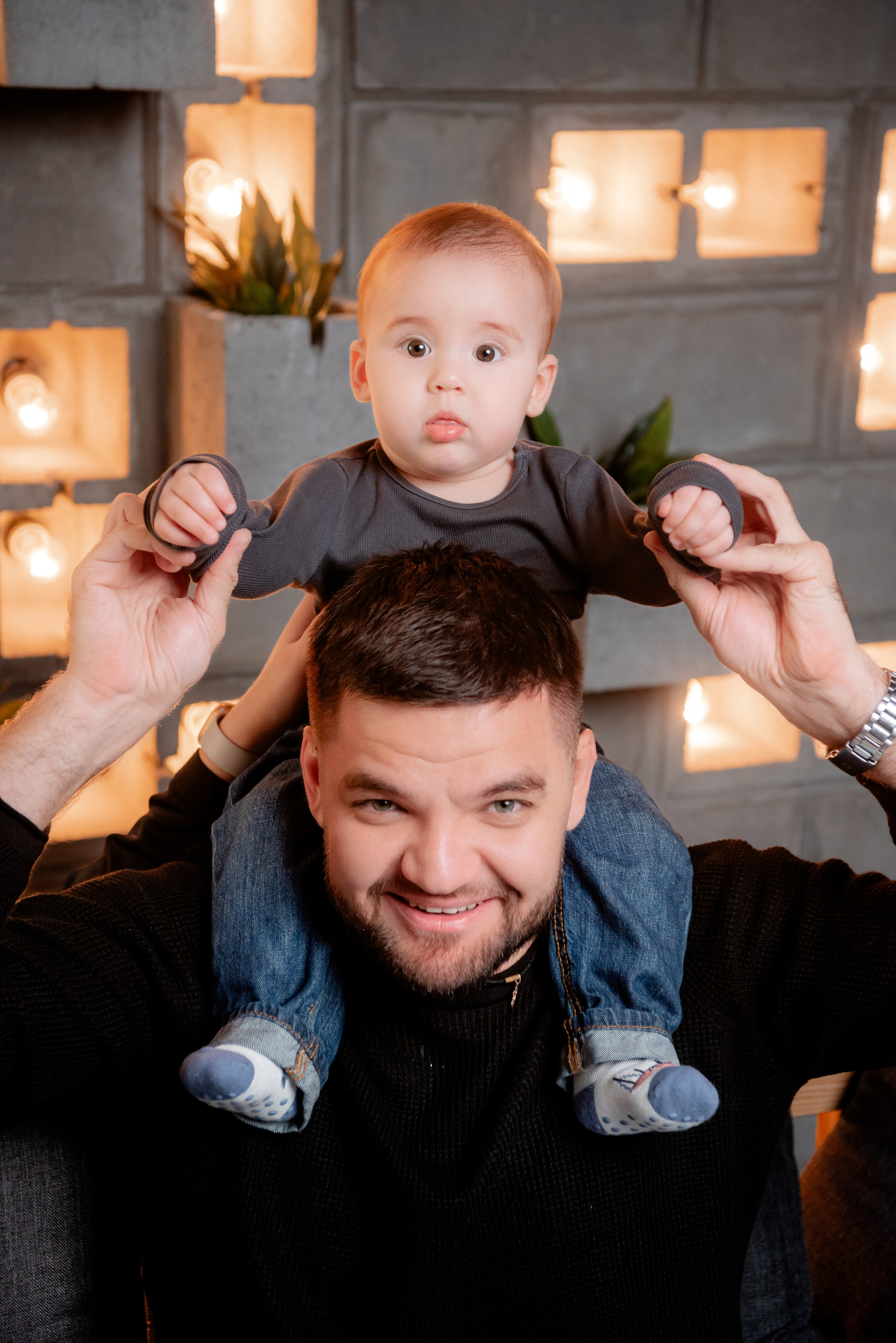 Семья Шварц в студии Атмосфера, зал Колорит. Фотограф в Волгограде и Волжском Александр Горбань