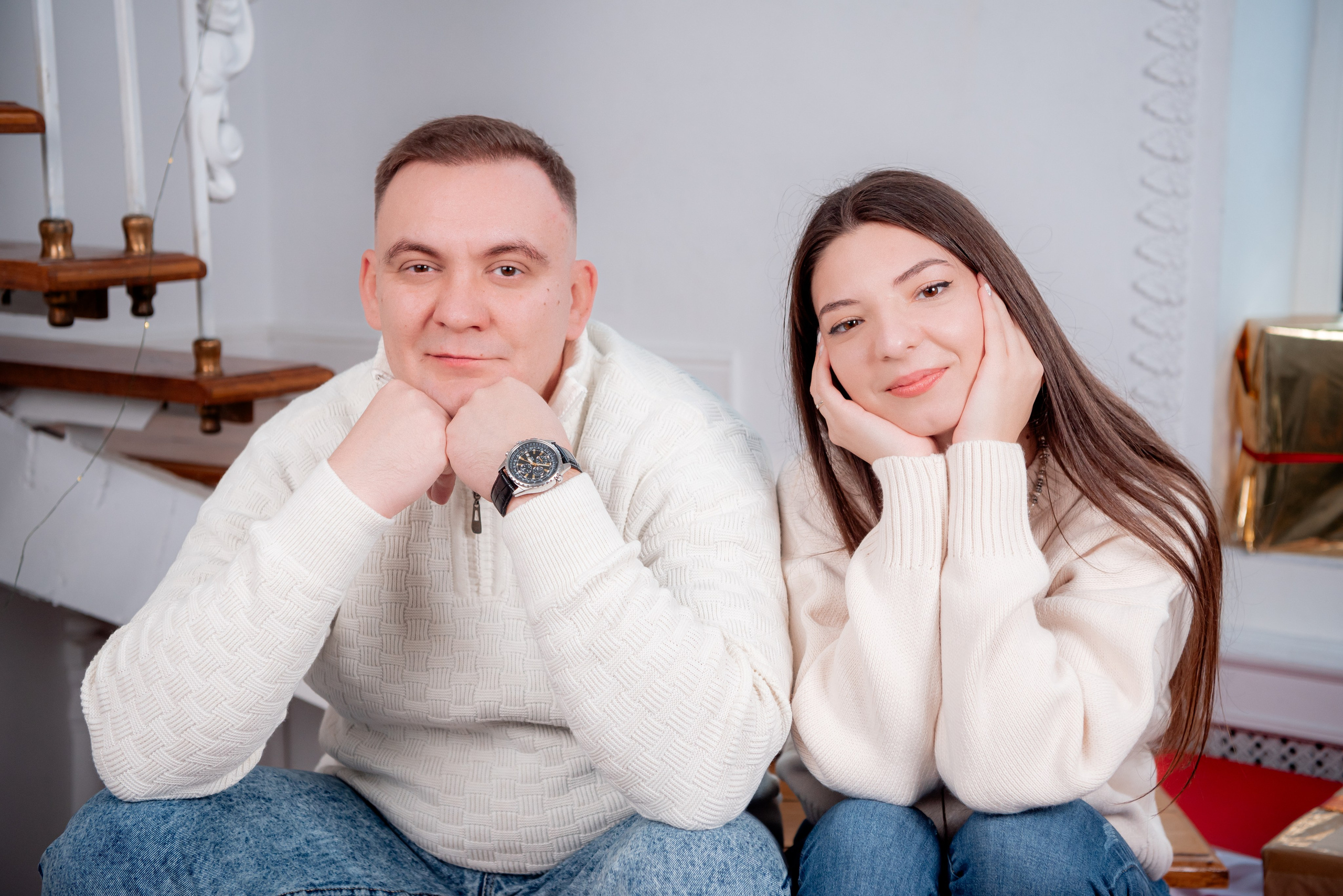 Фотосессия пары в студии Ред Хаус. Фотограф в Волгограде и Волжском Александр Горбань