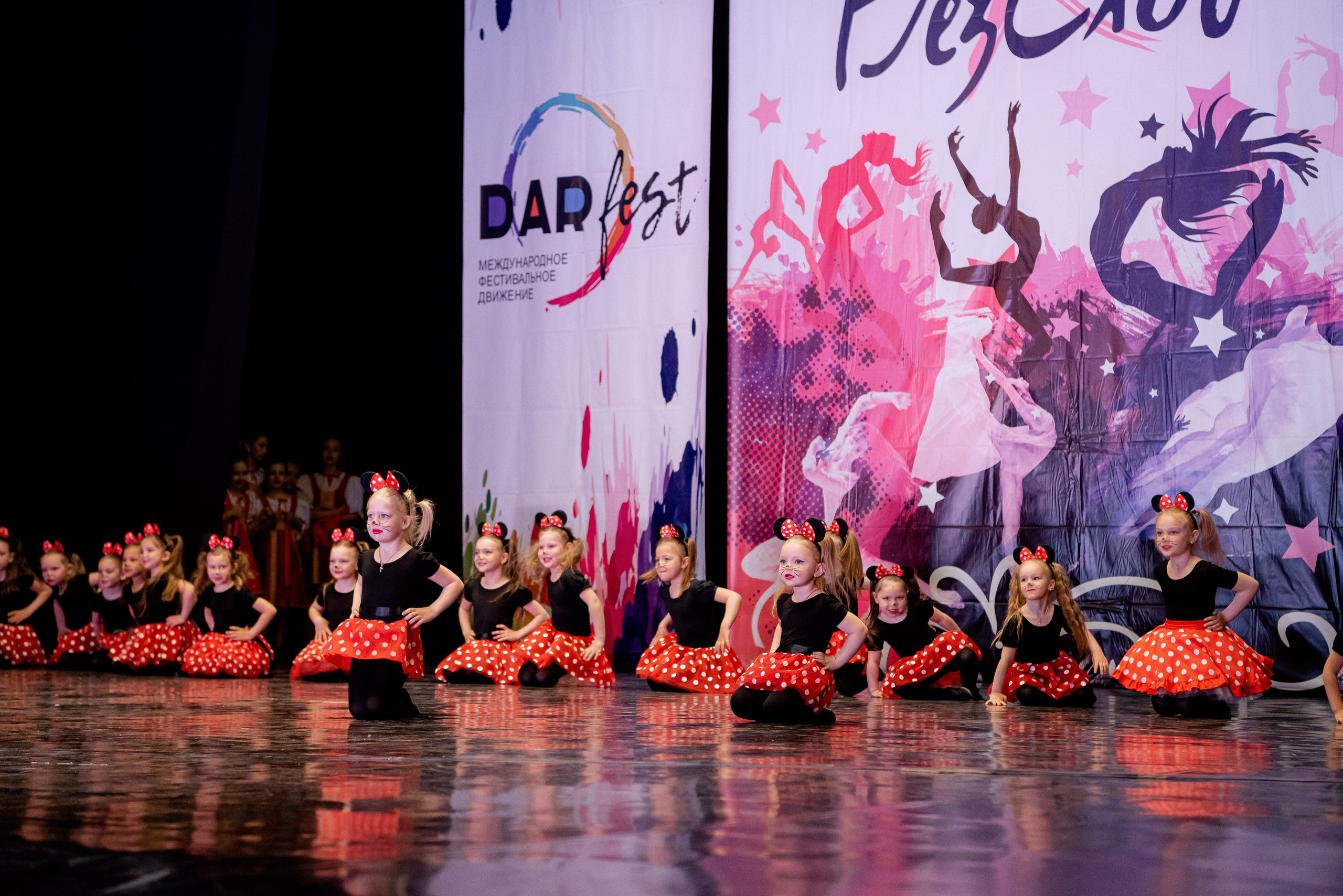 Выступление моей старшей дочери. Фотограф в Волгограде и Волжском Александр Горбань