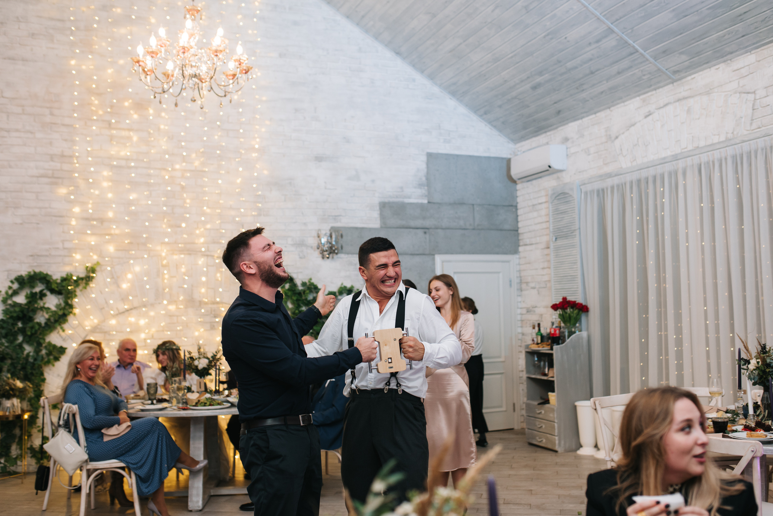 Влада + Сева. Ведущий на свадьбу в Москве Зубков Алексей