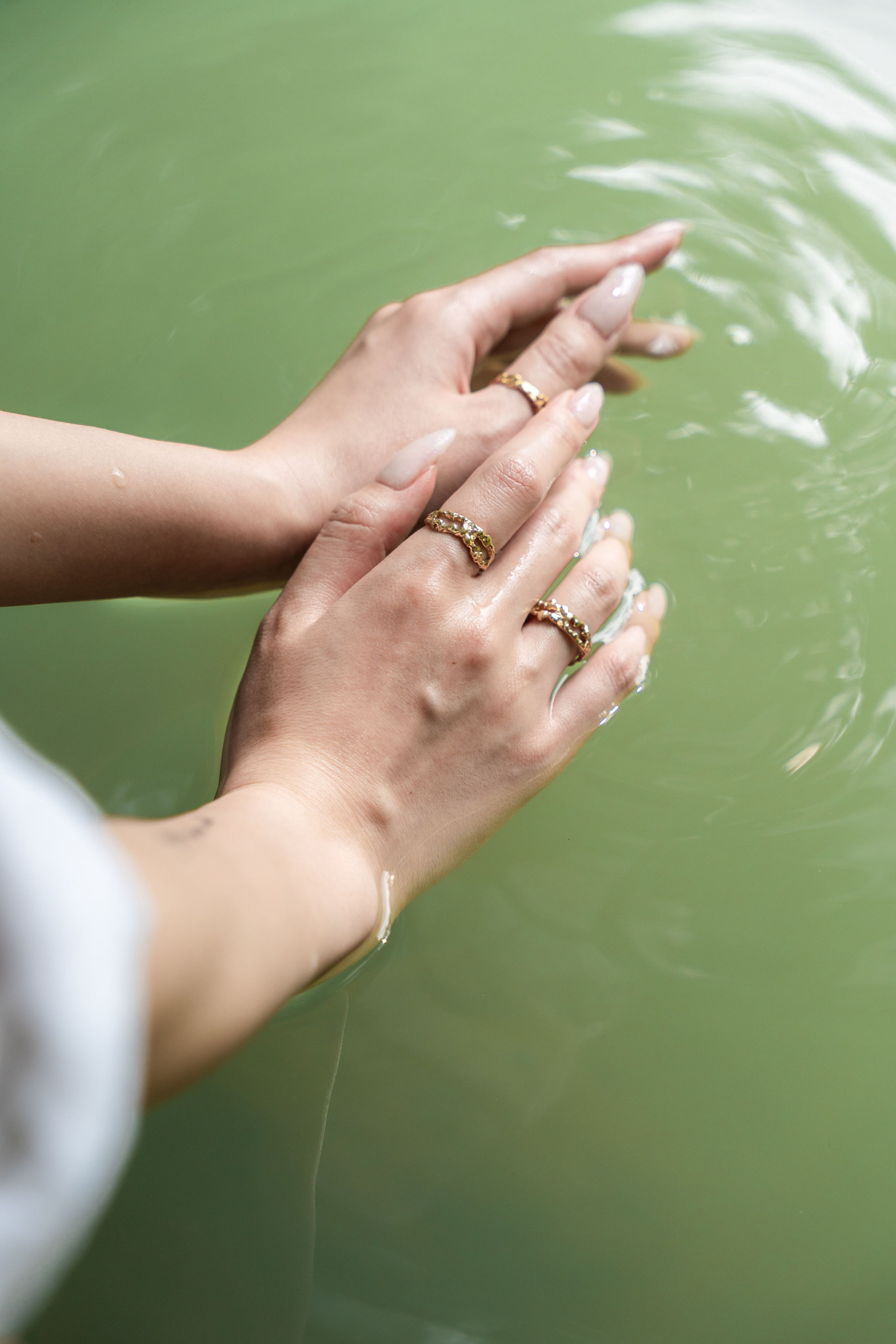 Triadots jewellery. Janie valde |photographer & visual artist