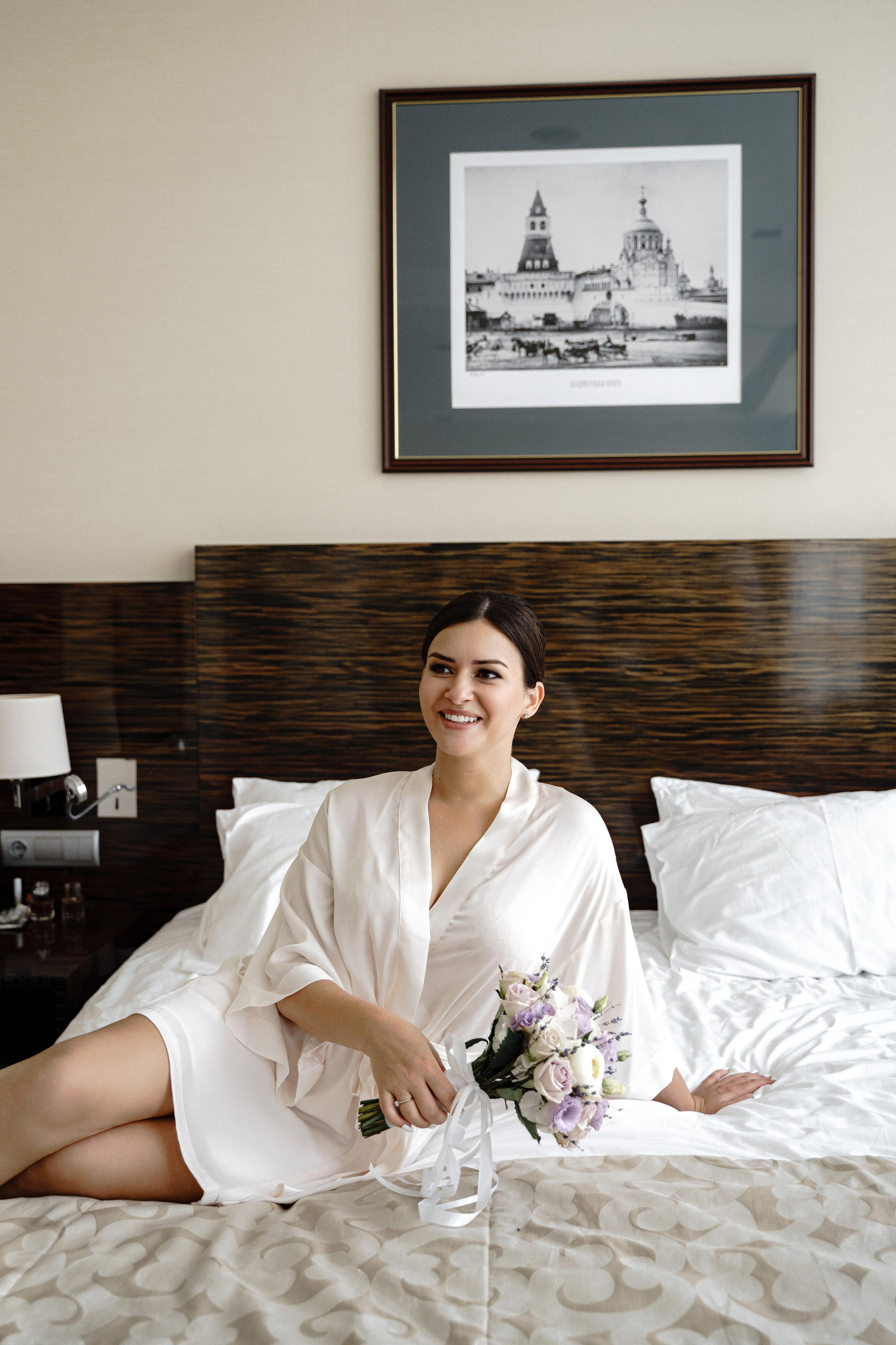 Свадебная фотосессия в отеле Crowne Plaza Moscow — World Trade Centre