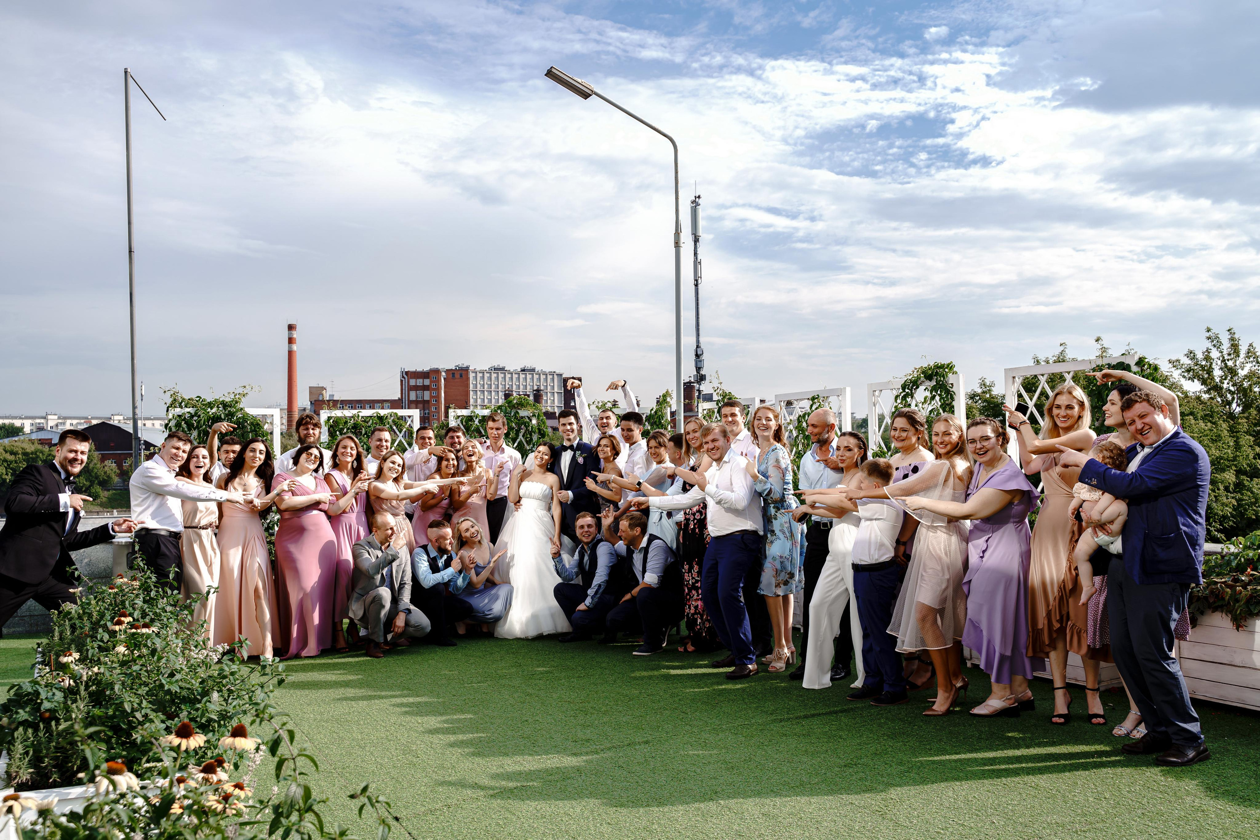 Свадебная фотосессия в отеле Crowne Plaza Moscow — World Trade Centre