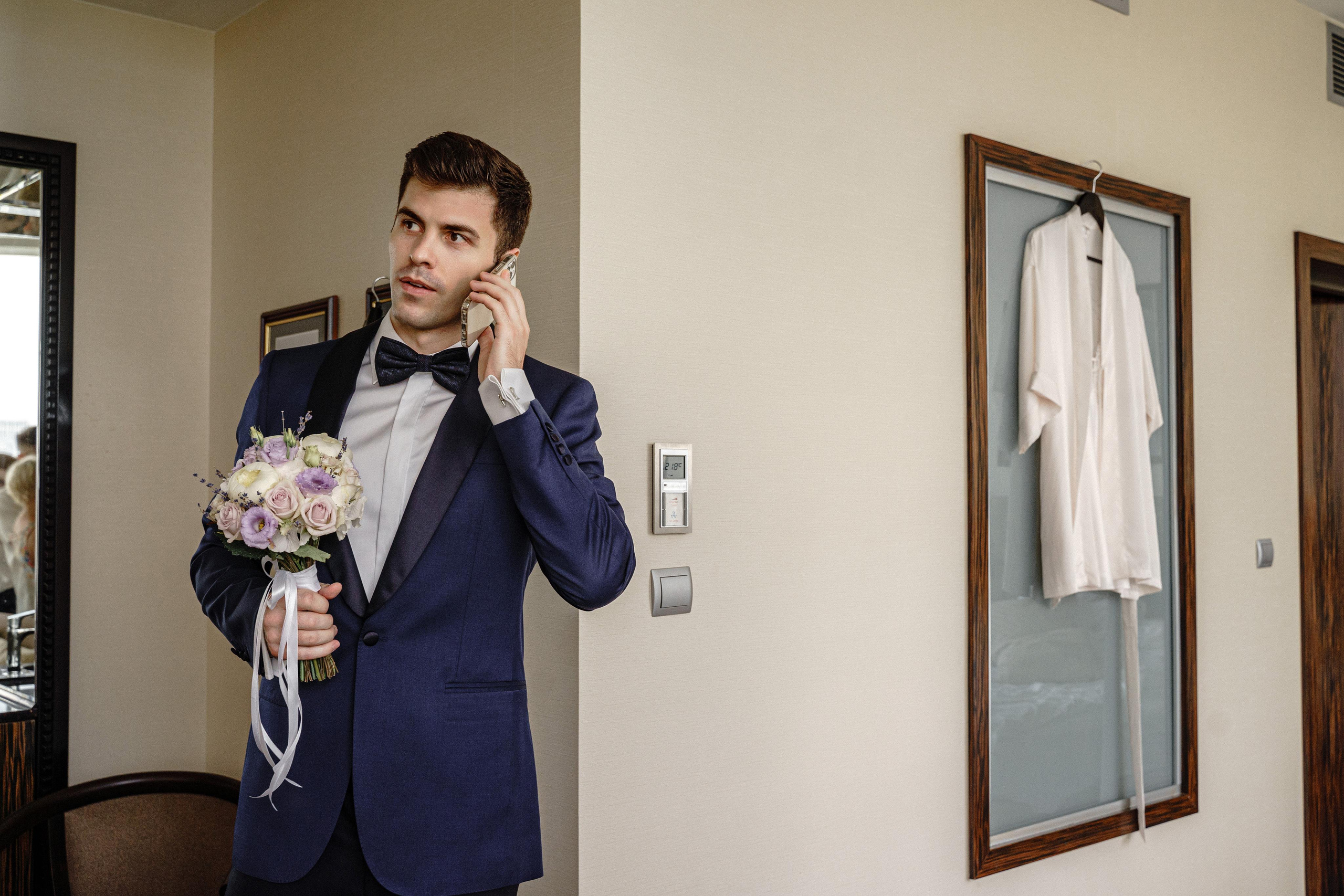 Свадебная фотосессия в отеле Crowne Plaza Moscow — World Trade Centre