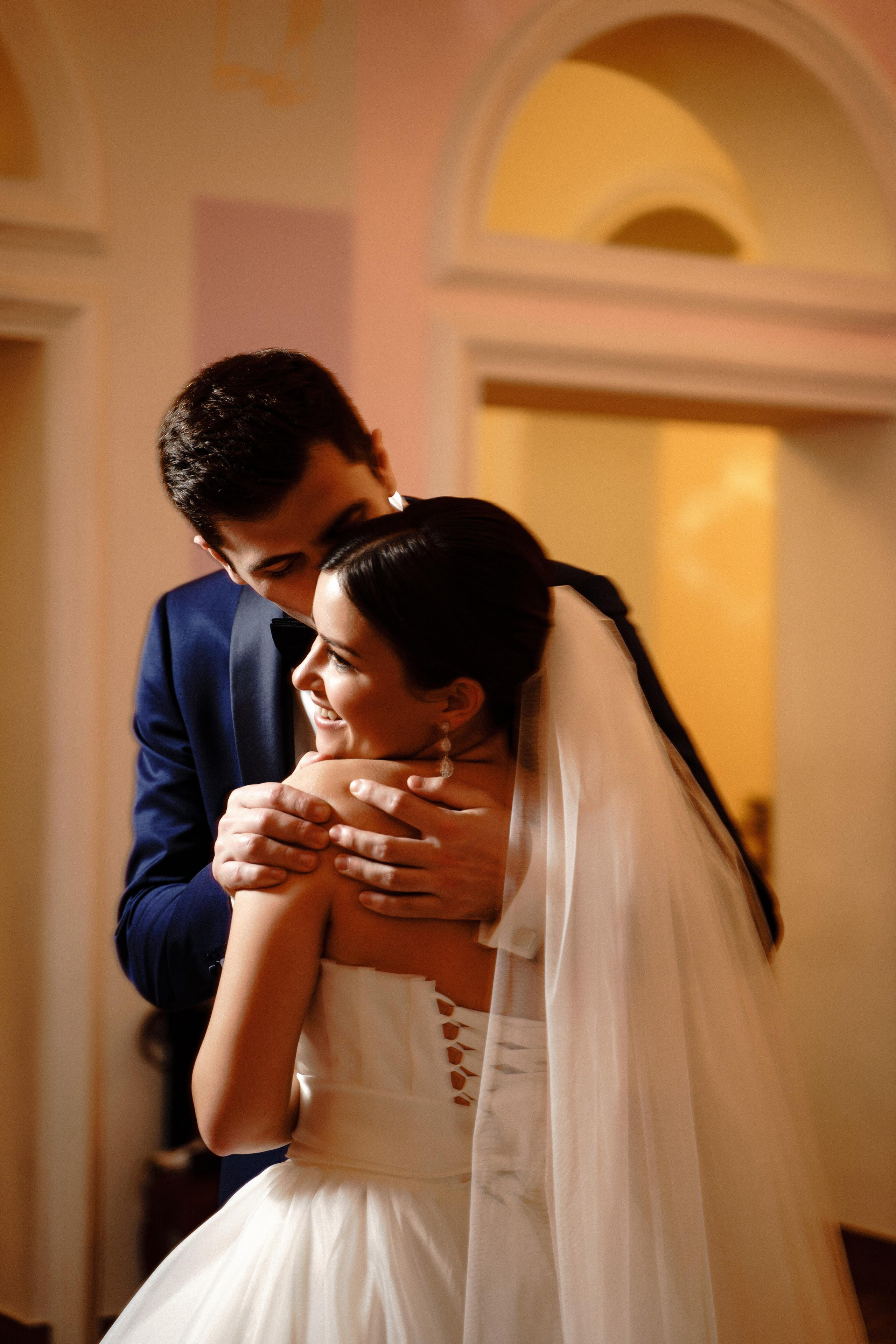 Свадебная фотосессия в отеле Crowne Plaza Moscow — World Trade Centre