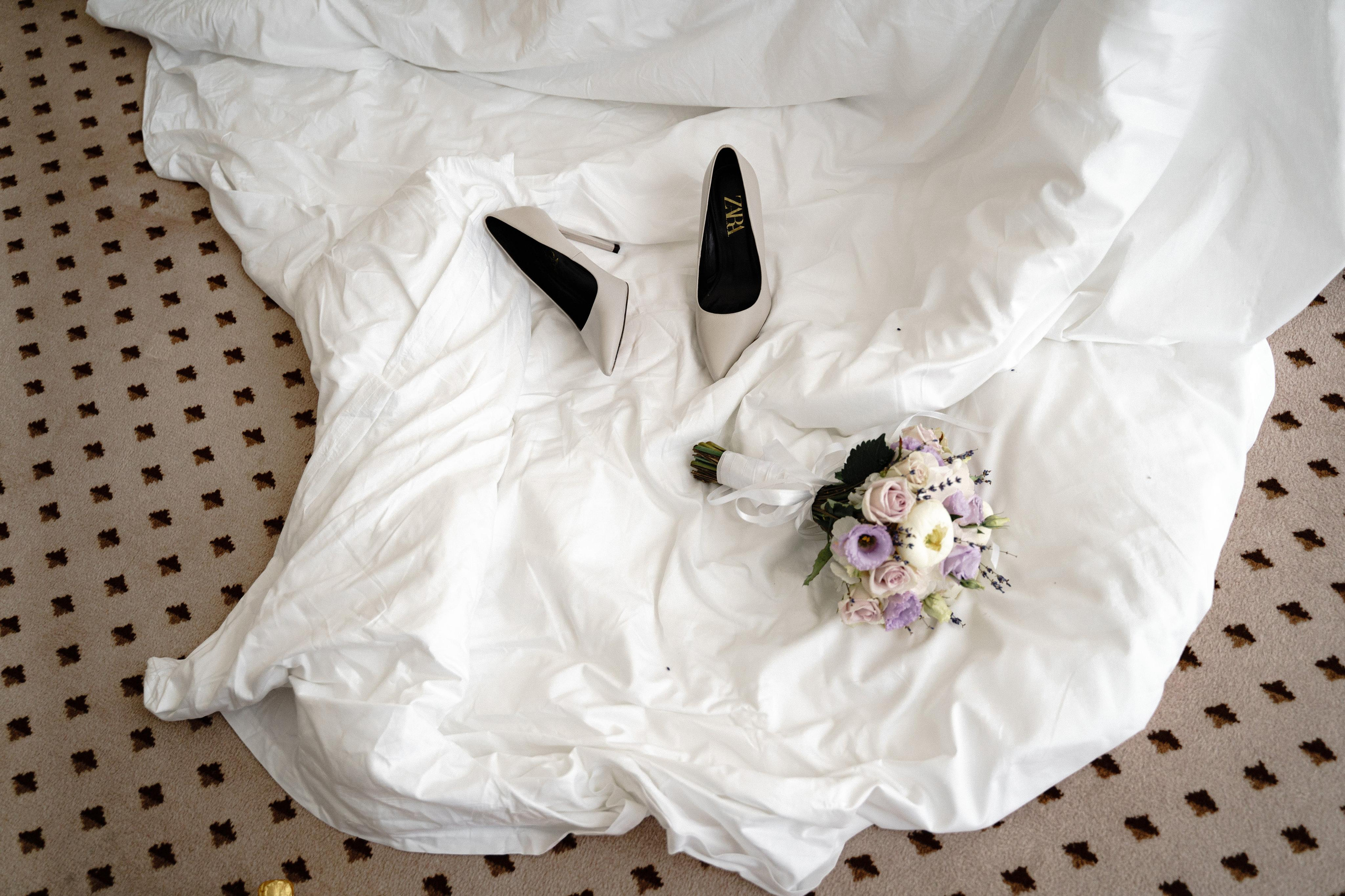 Свадебная фотосессия в отеле Crowne Plaza Moscow — World Trade Centre