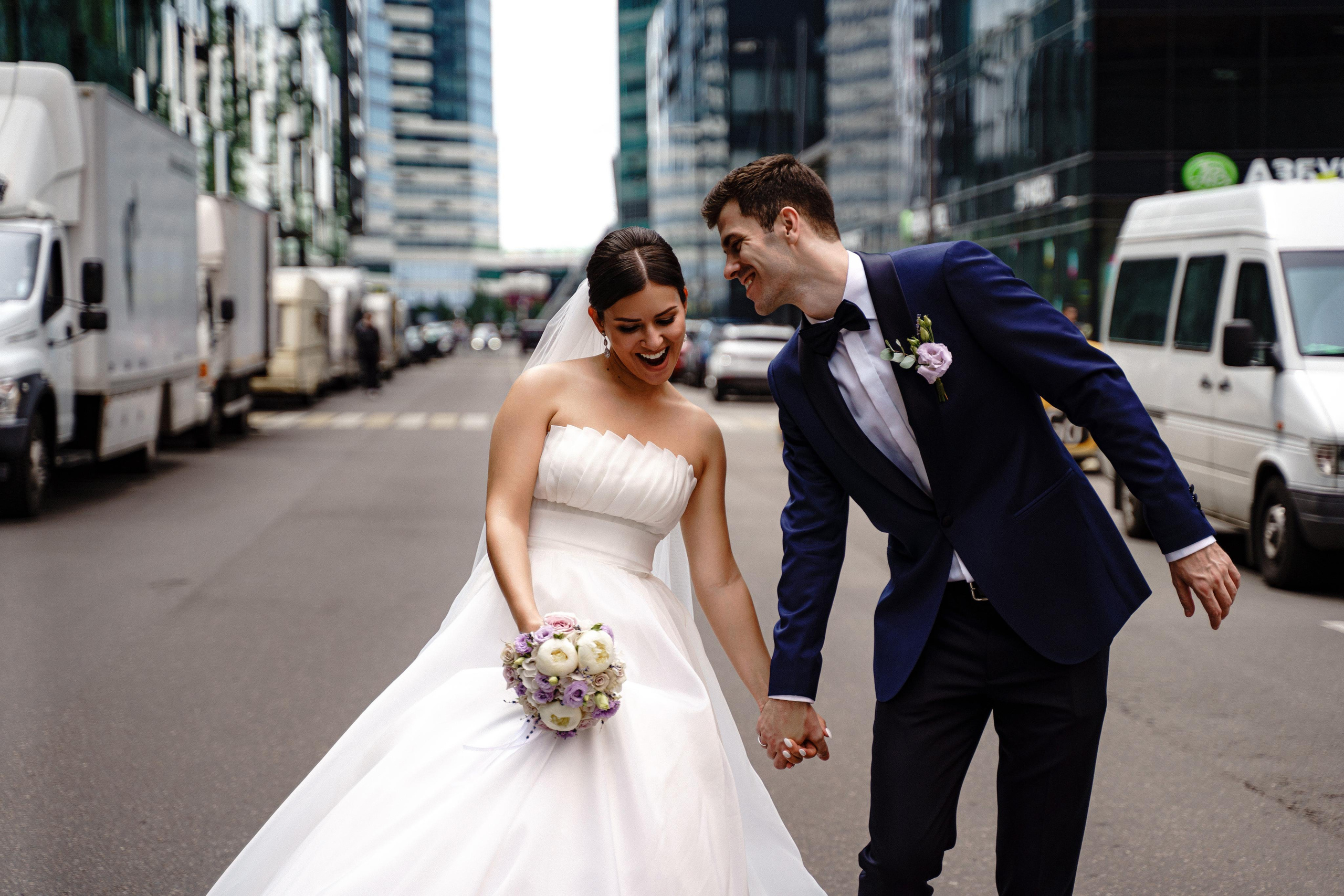 Свадебная фотосессия в отеле Crowne Plaza Moscow — World Trade Centre