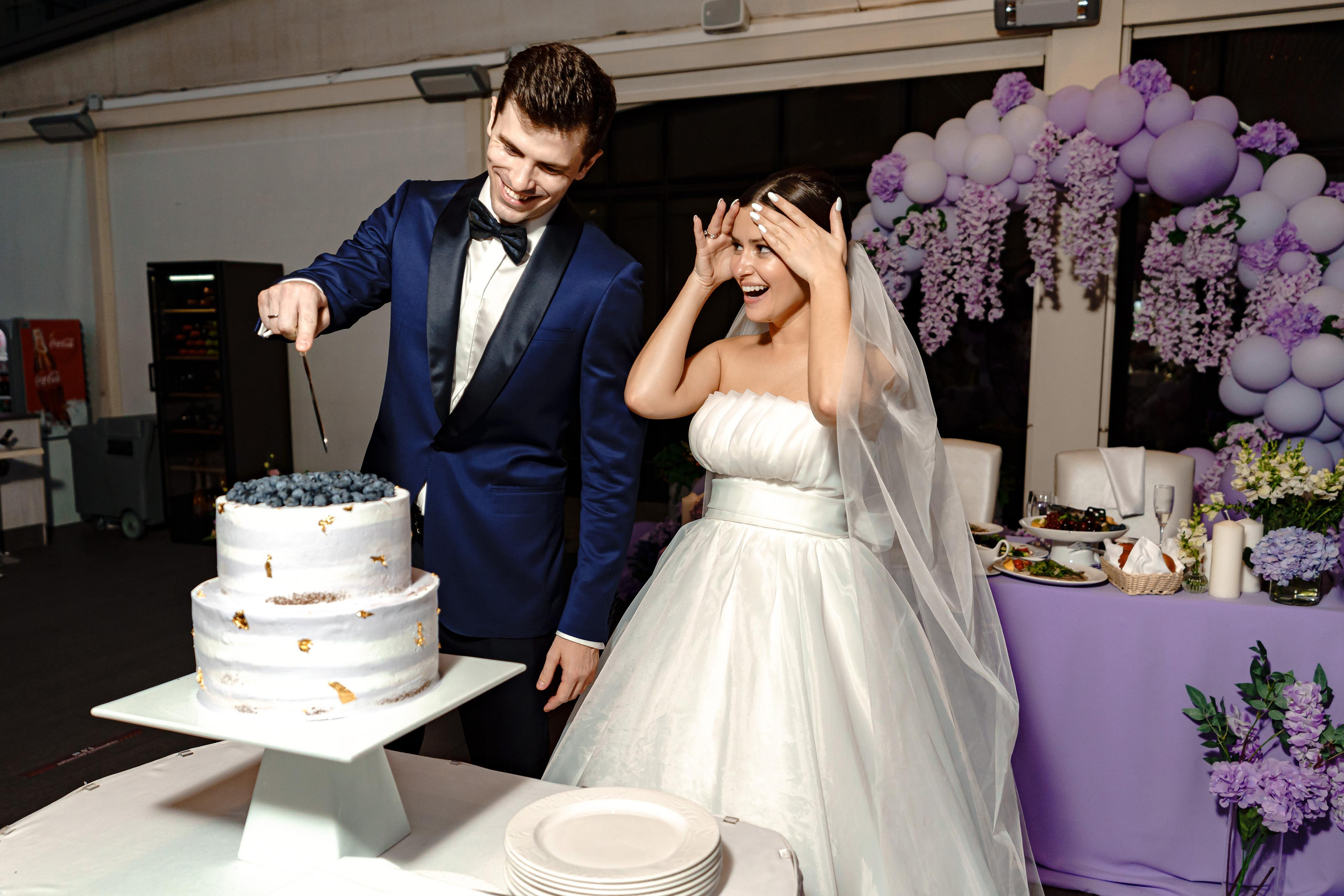 Свадебная фотосессия в отеле Crowne Plaza Moscow — World Trade Centre