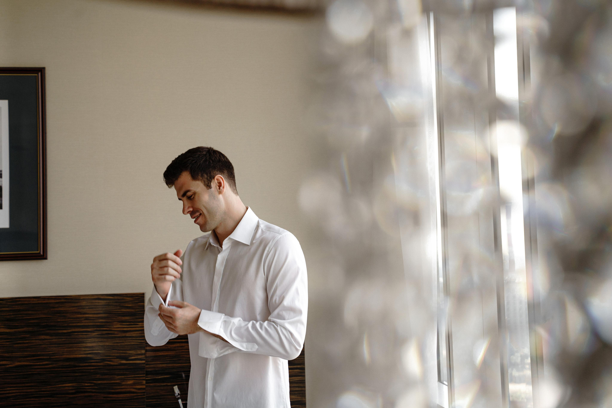 Свадебная фотосессия в отеле Crowne Plaza Moscow — World Trade Centre