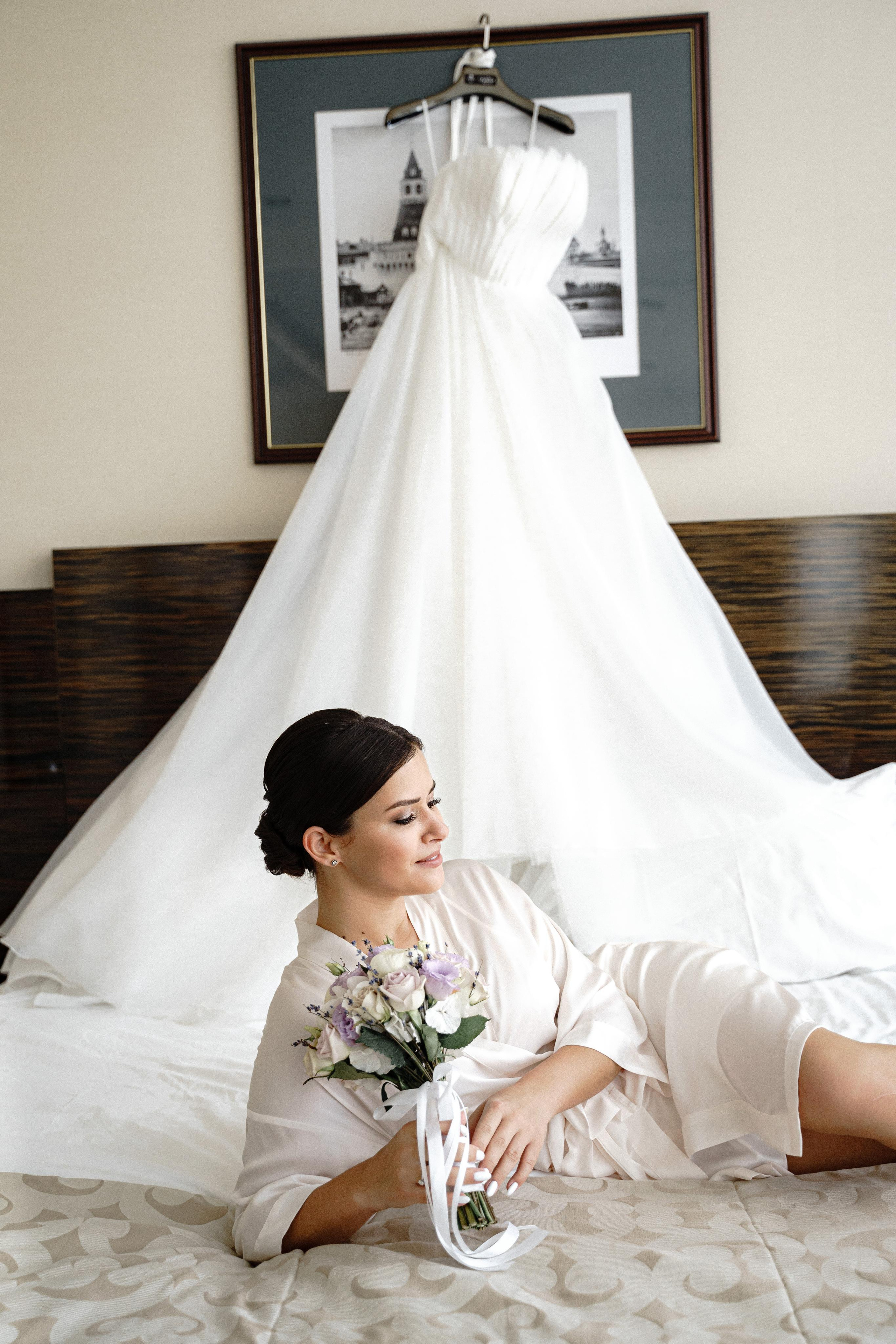 Свадебная фотосессия в отеле Crowne Plaza Moscow — World Trade Centre