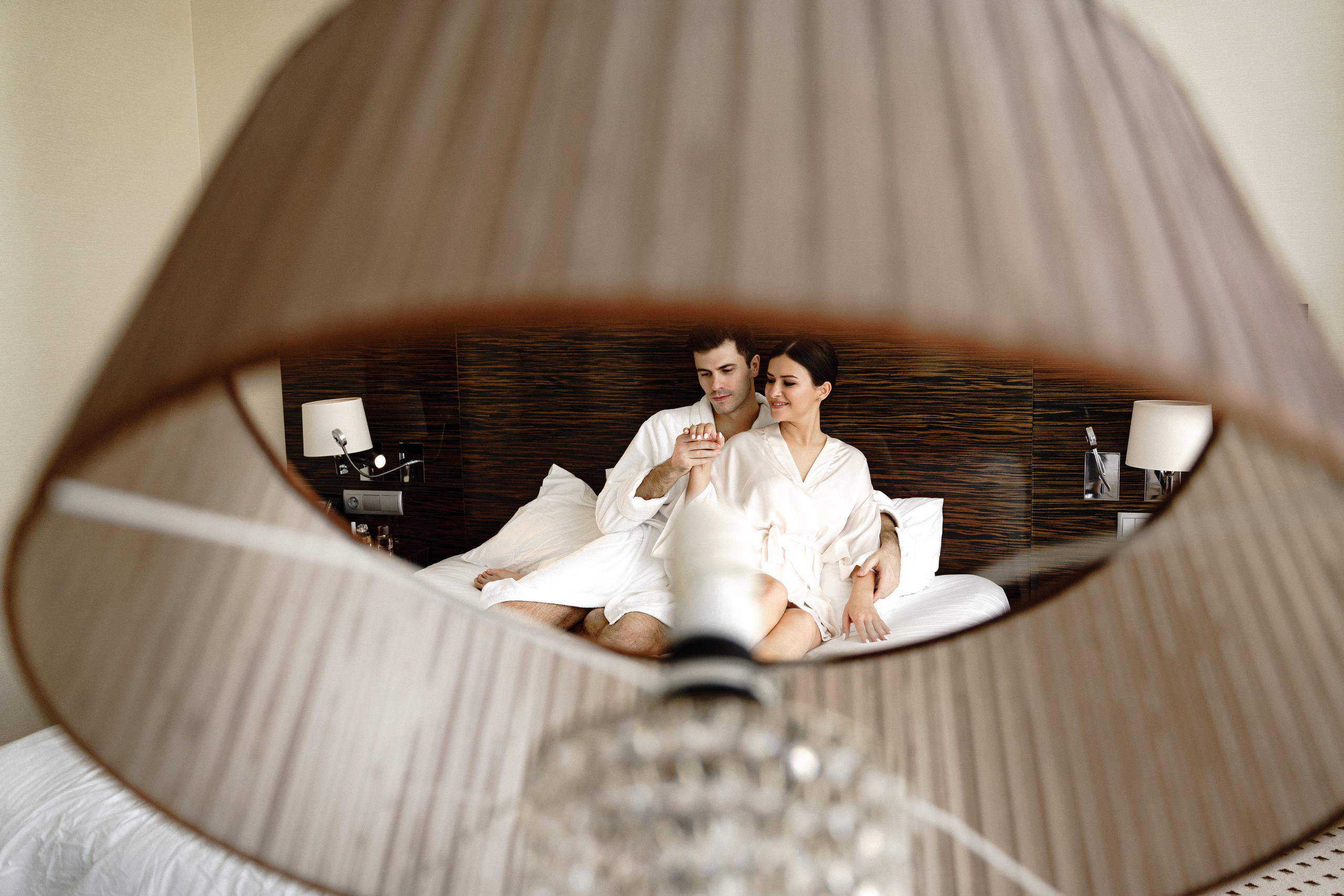 Свадебная фотосессия в отеле Crowne Plaza Moscow — World Trade Centre