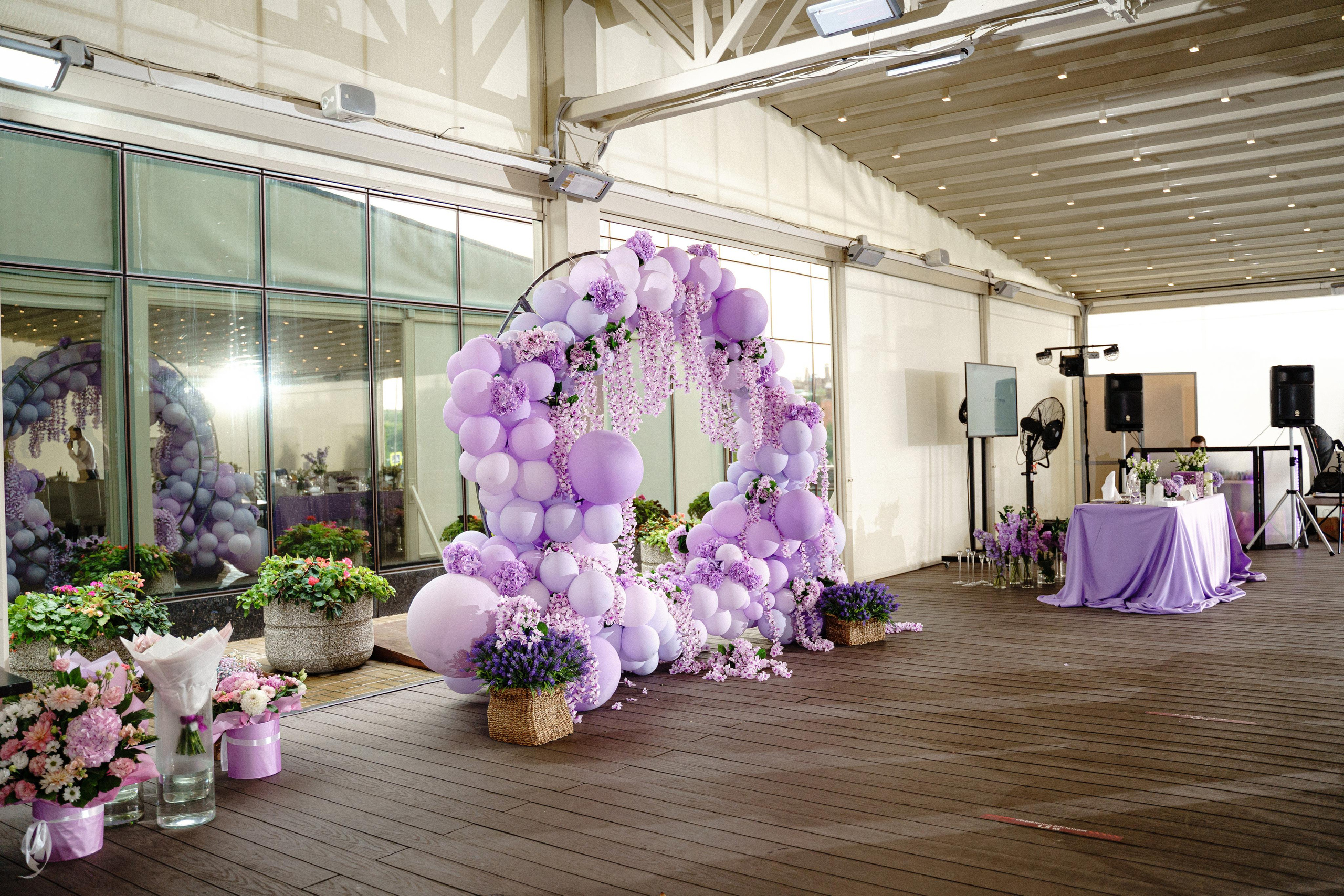 Свадебная фотосессия в отеле Crowne Plaza Moscow — World Trade Centre