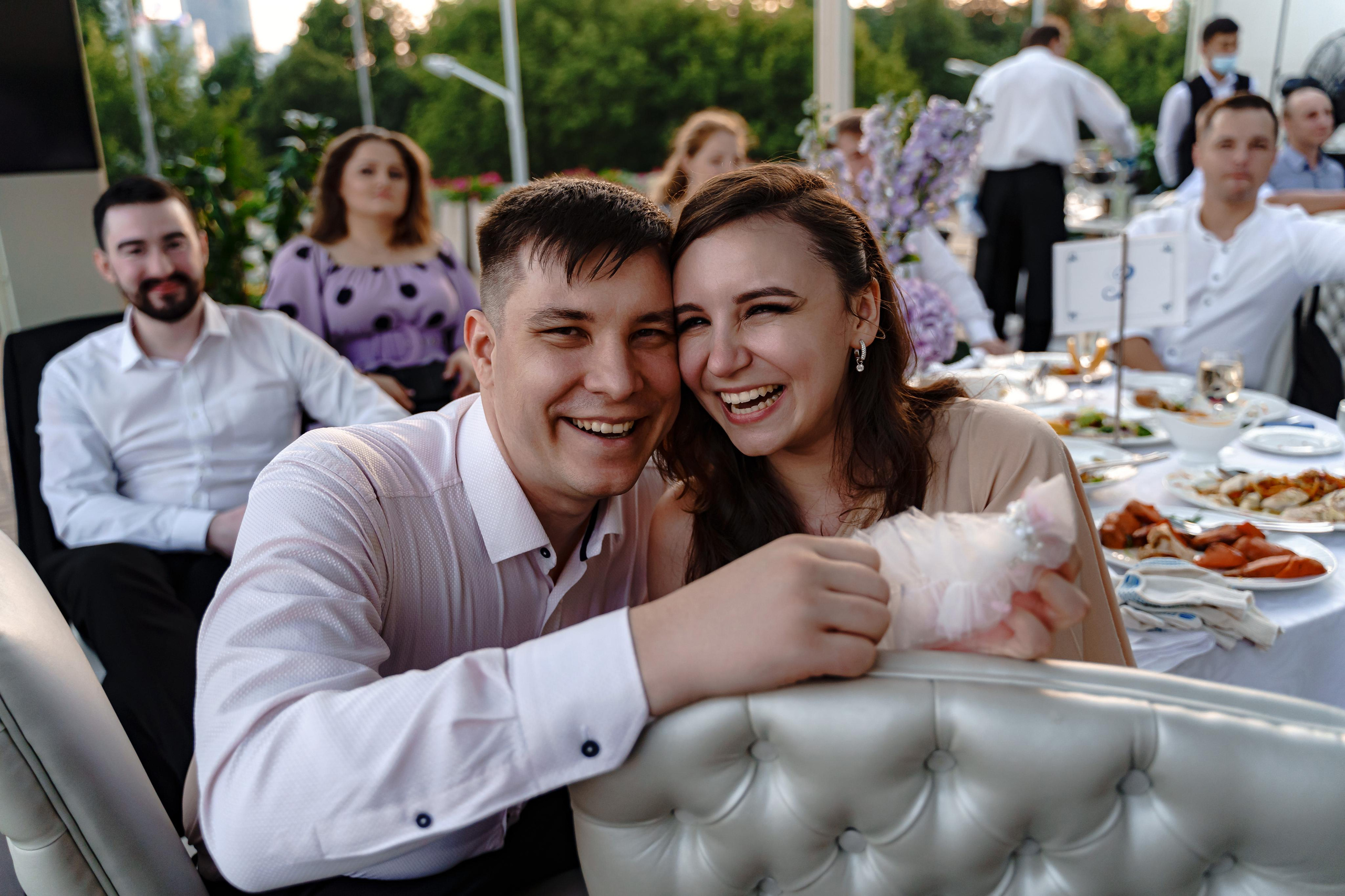 Свадебная фотосессия в отеле Crowne Plaza Moscow — World Trade Centre