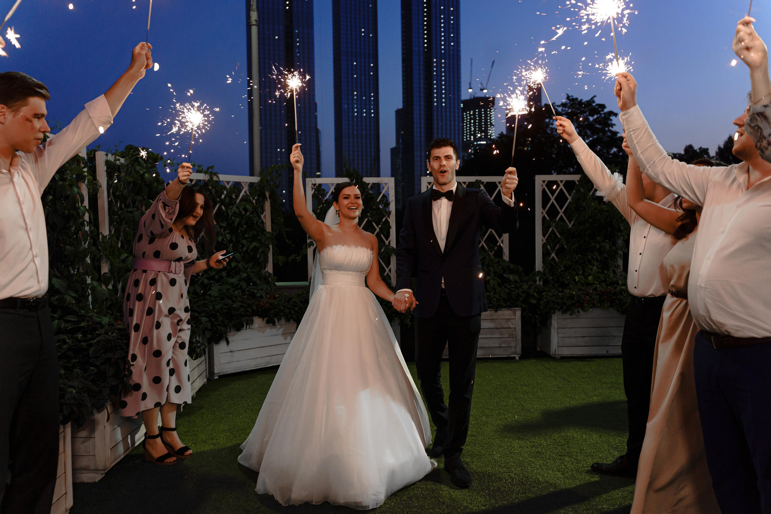 Свадебная фотосессия в отеле Crowne Plaza Moscow — World Trade Centre