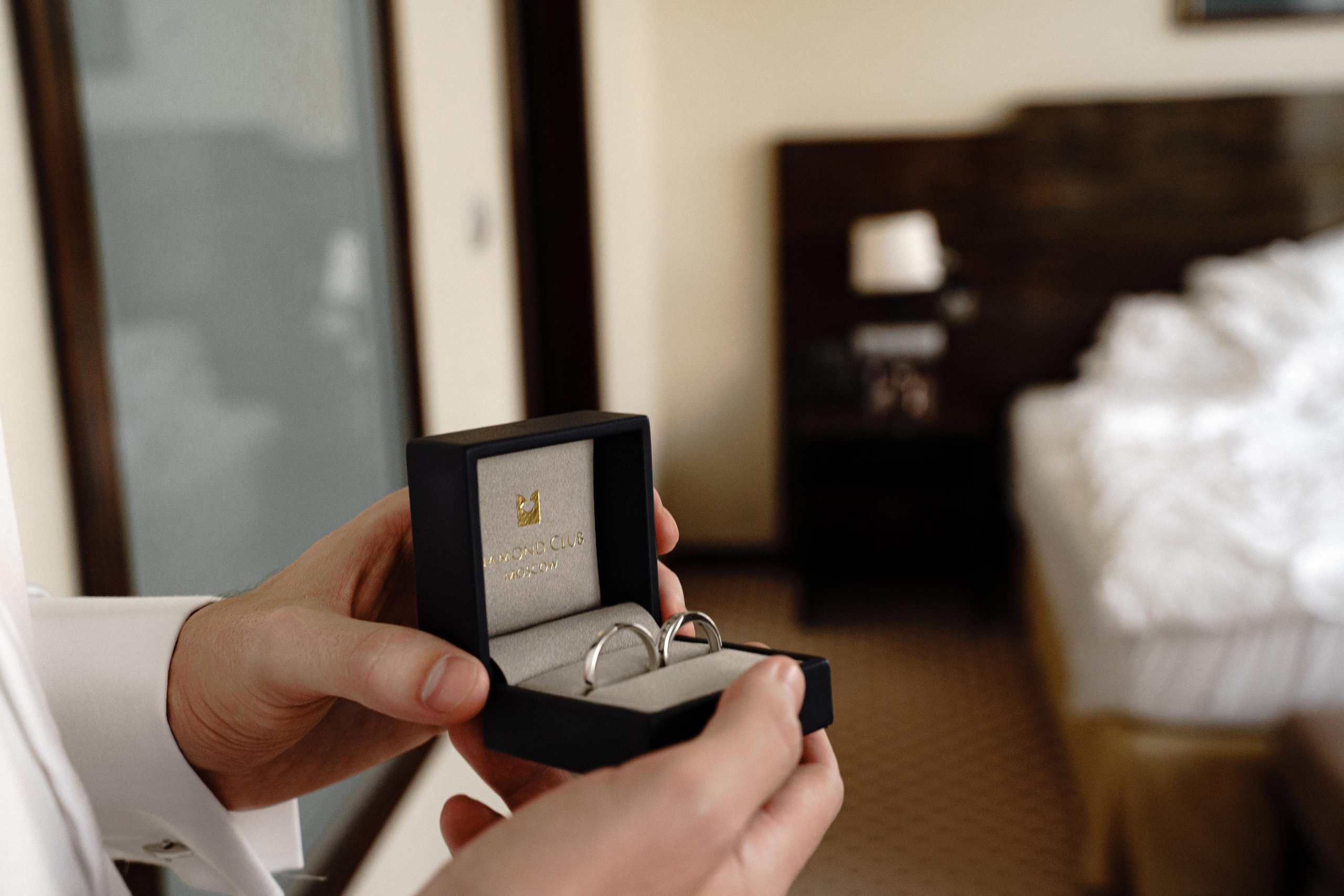 Свадебная фотосессия в отеле Crowne Plaza Moscow — World Trade Centre