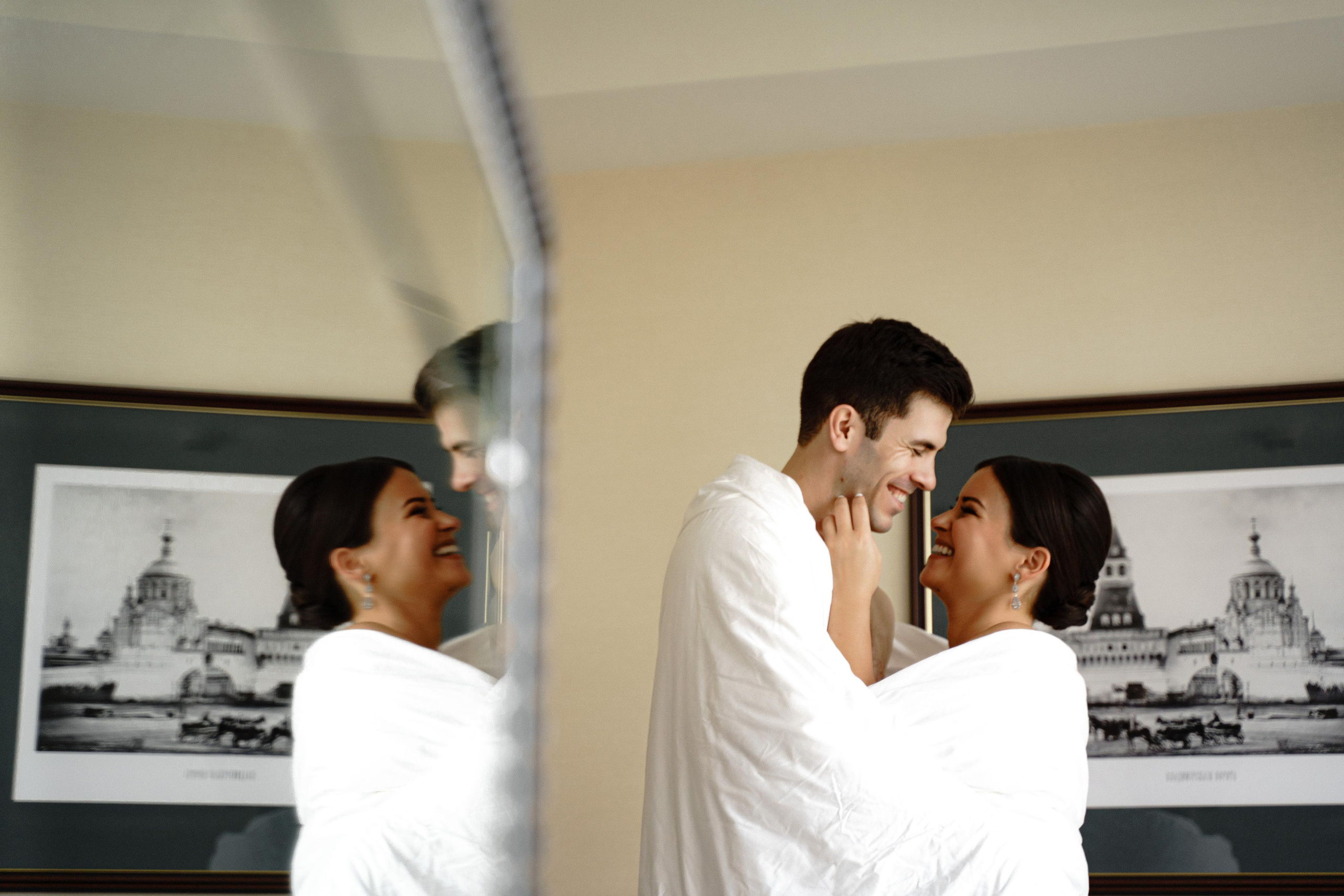 Свадебная фотосессия в отеле Crowne Plaza Moscow — World Trade Centre