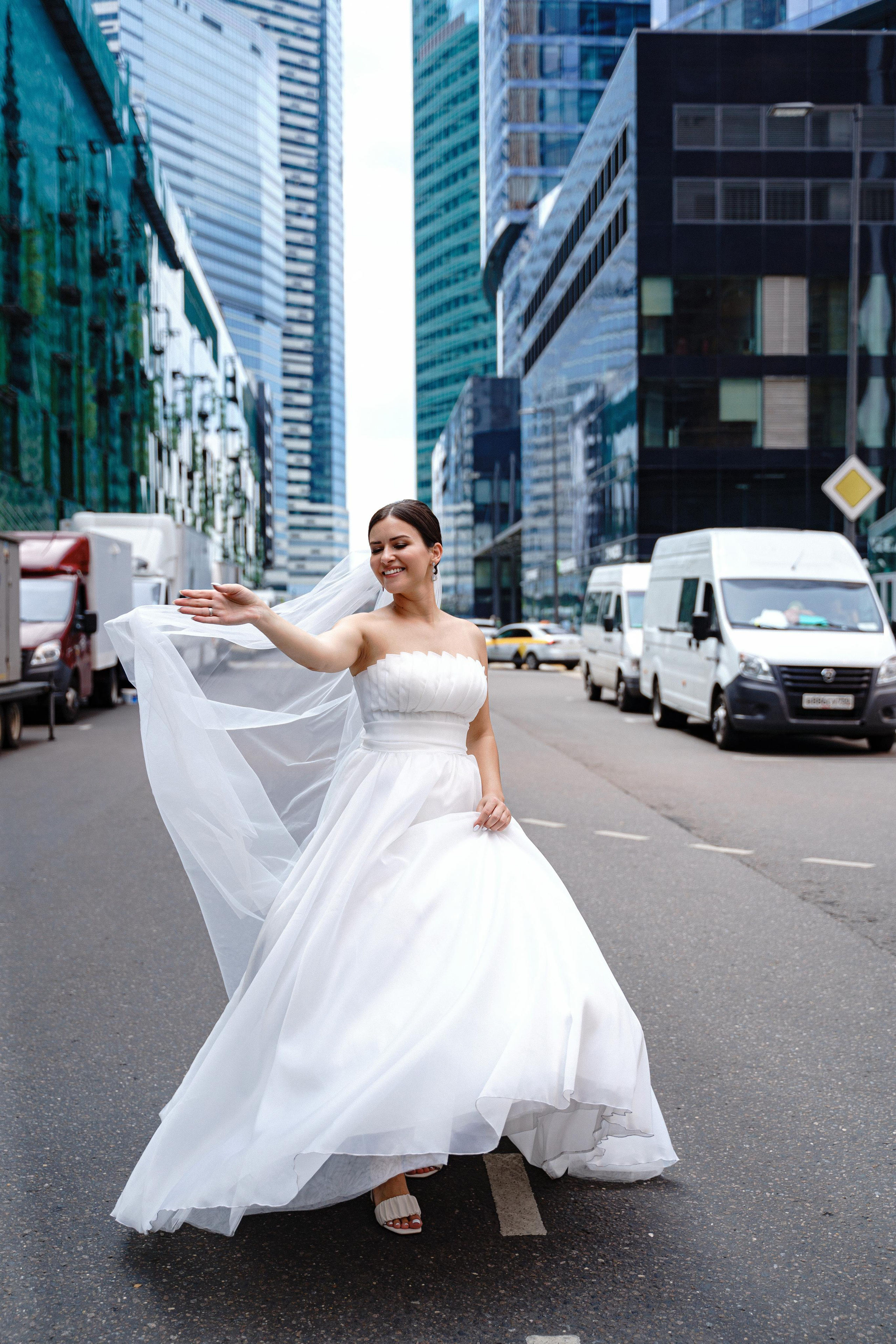 Свадебная фотосессия в отеле Crowne Plaza Moscow — World Trade Centre