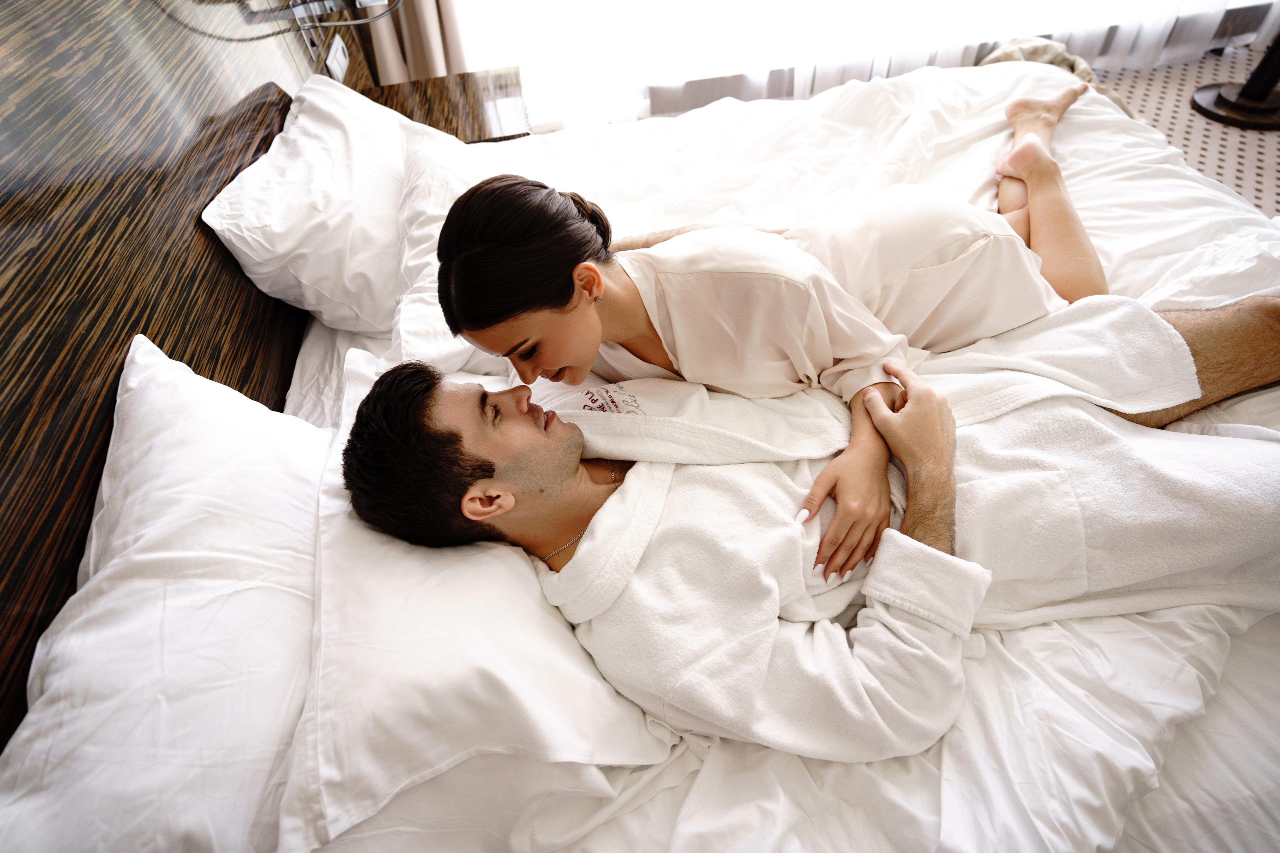 Свадебная фотосессия в отеле Crowne Plaza Moscow — World Trade Centre