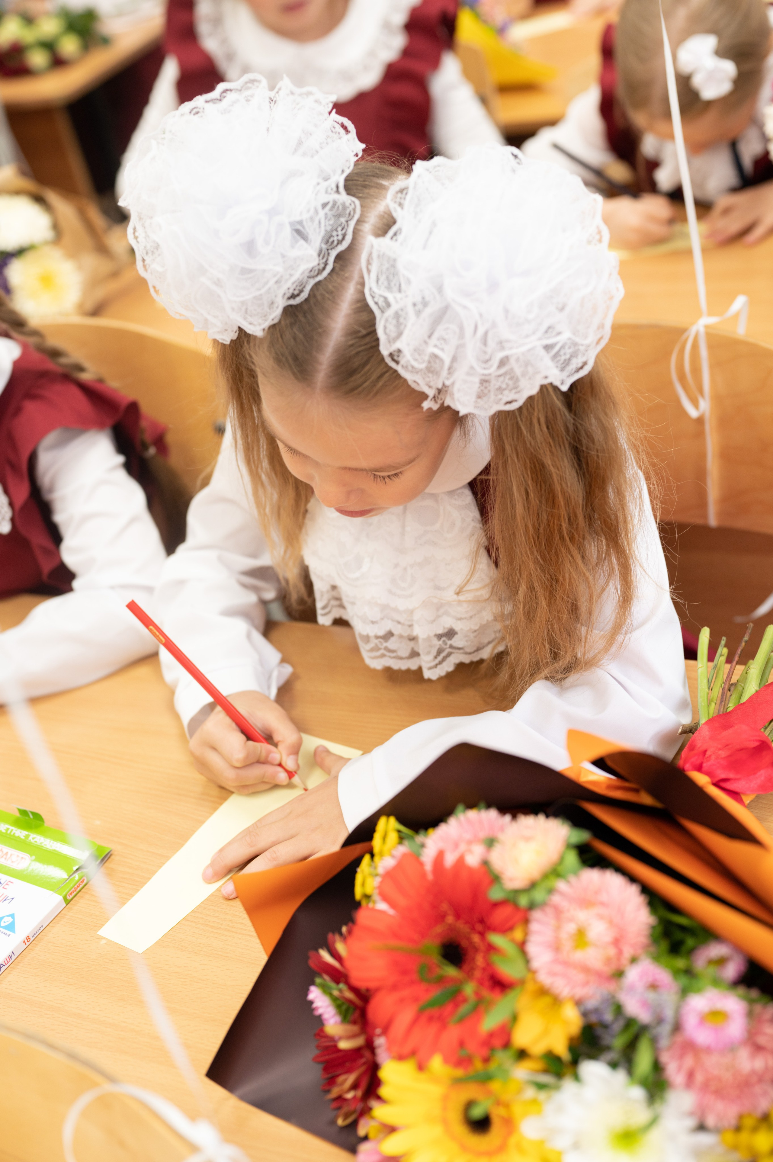 1 сентября 1 К 16 гимназия репортаж, линейка +в классе. Фотограф новорожденных, семейный детский в Тюмени Татьяна Морозова