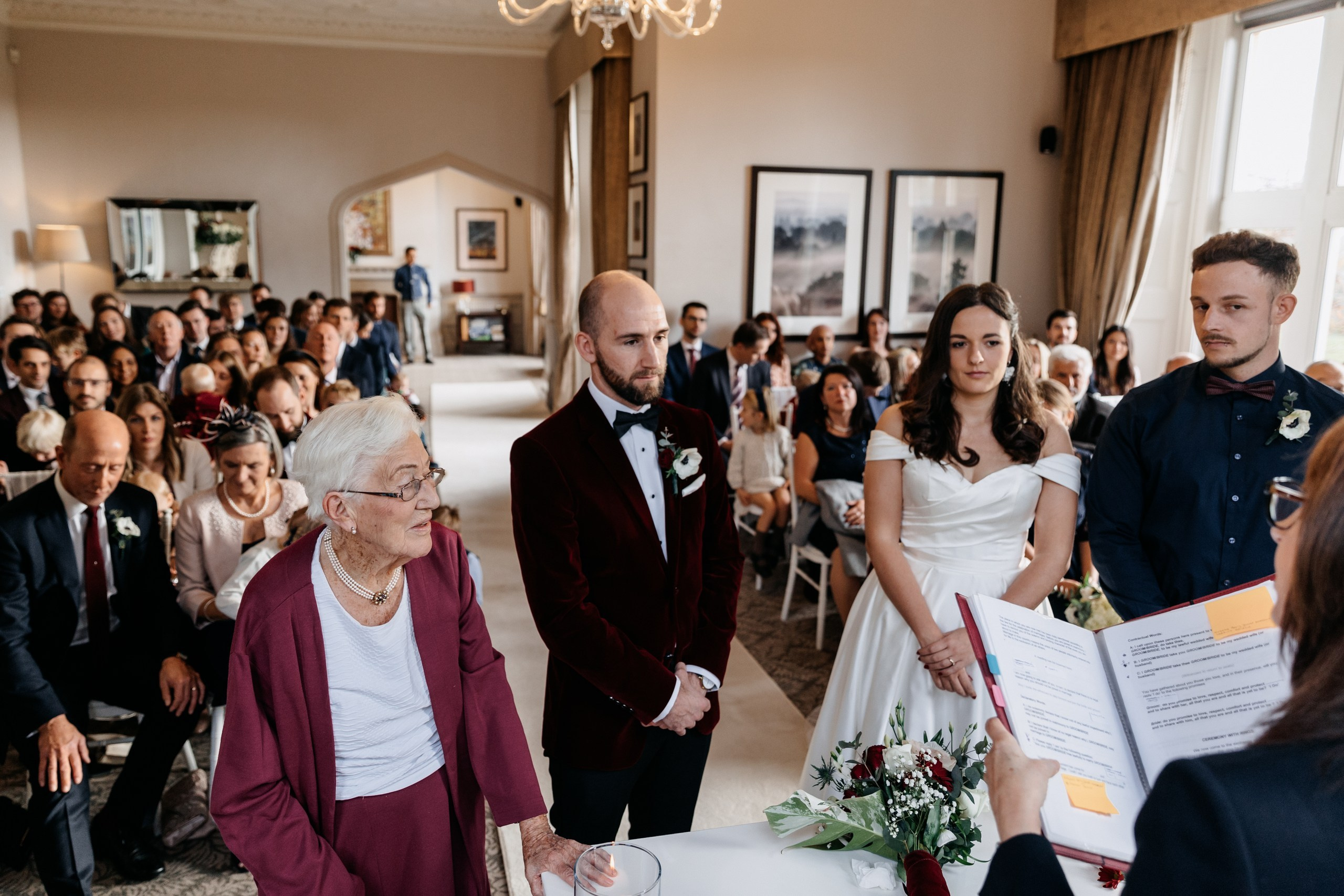 Hartsfield Manor Wedding. Moments Catchers — Wedding Photography & Video Duo in London