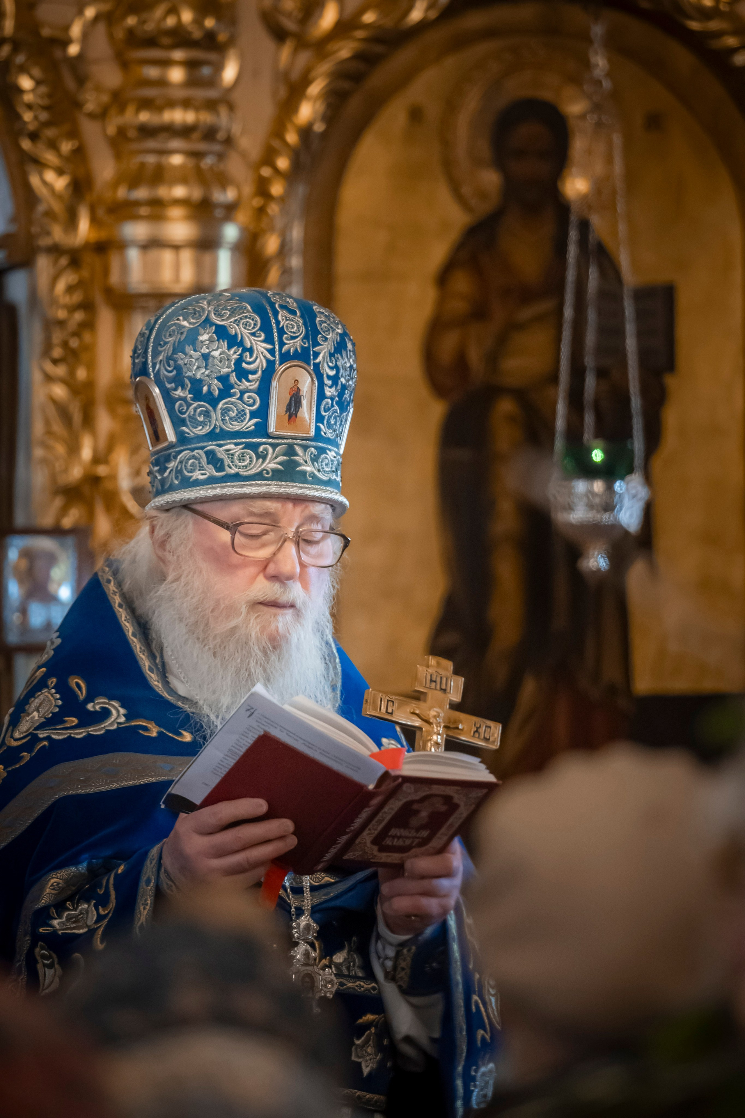 Богородский храм. Благовещение. Божественная Литургия. Антон и Татьяна Денисенко — В храме