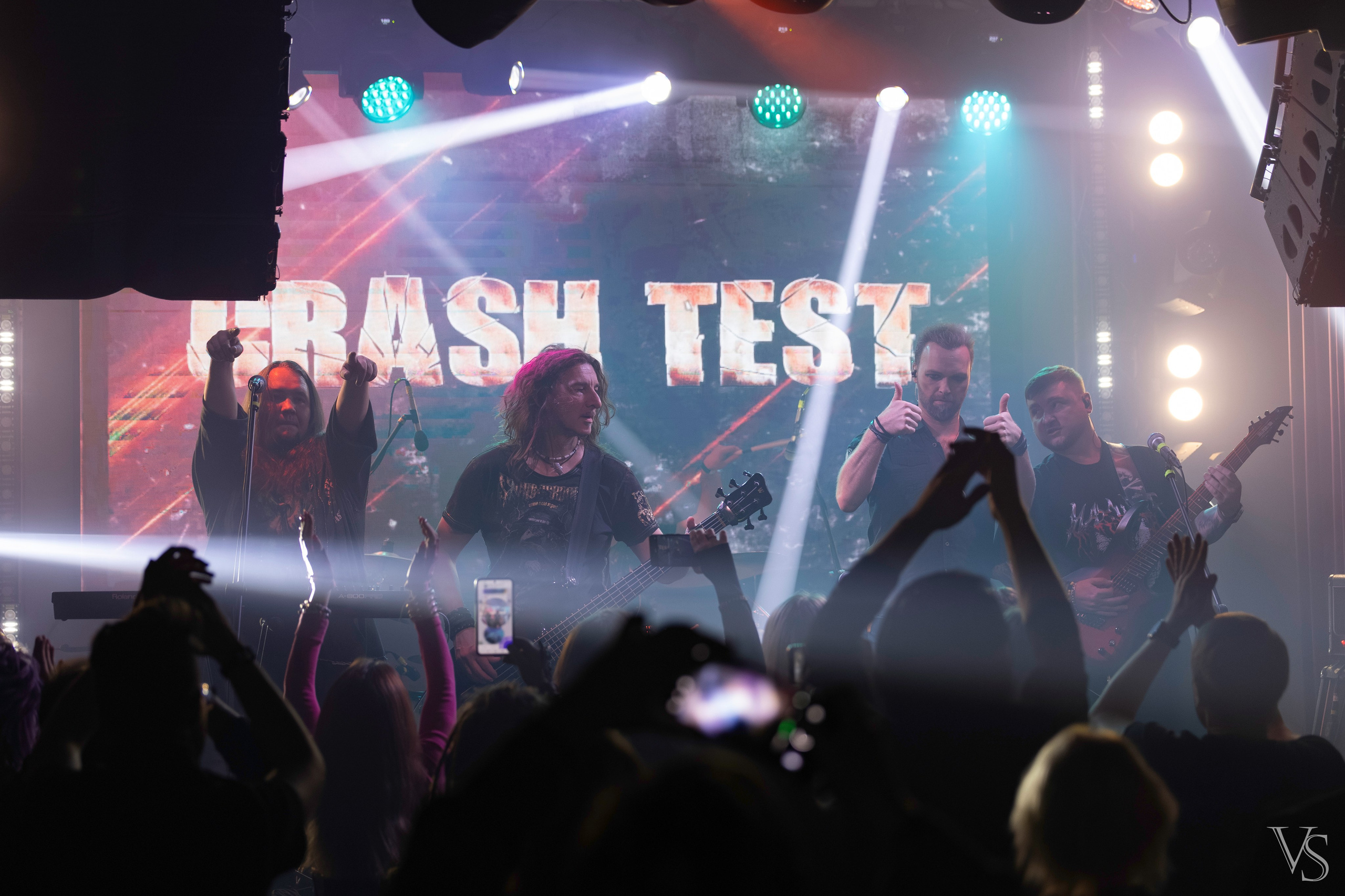 Crash test, Роман Захаров. Фотограф Виктор Степанов