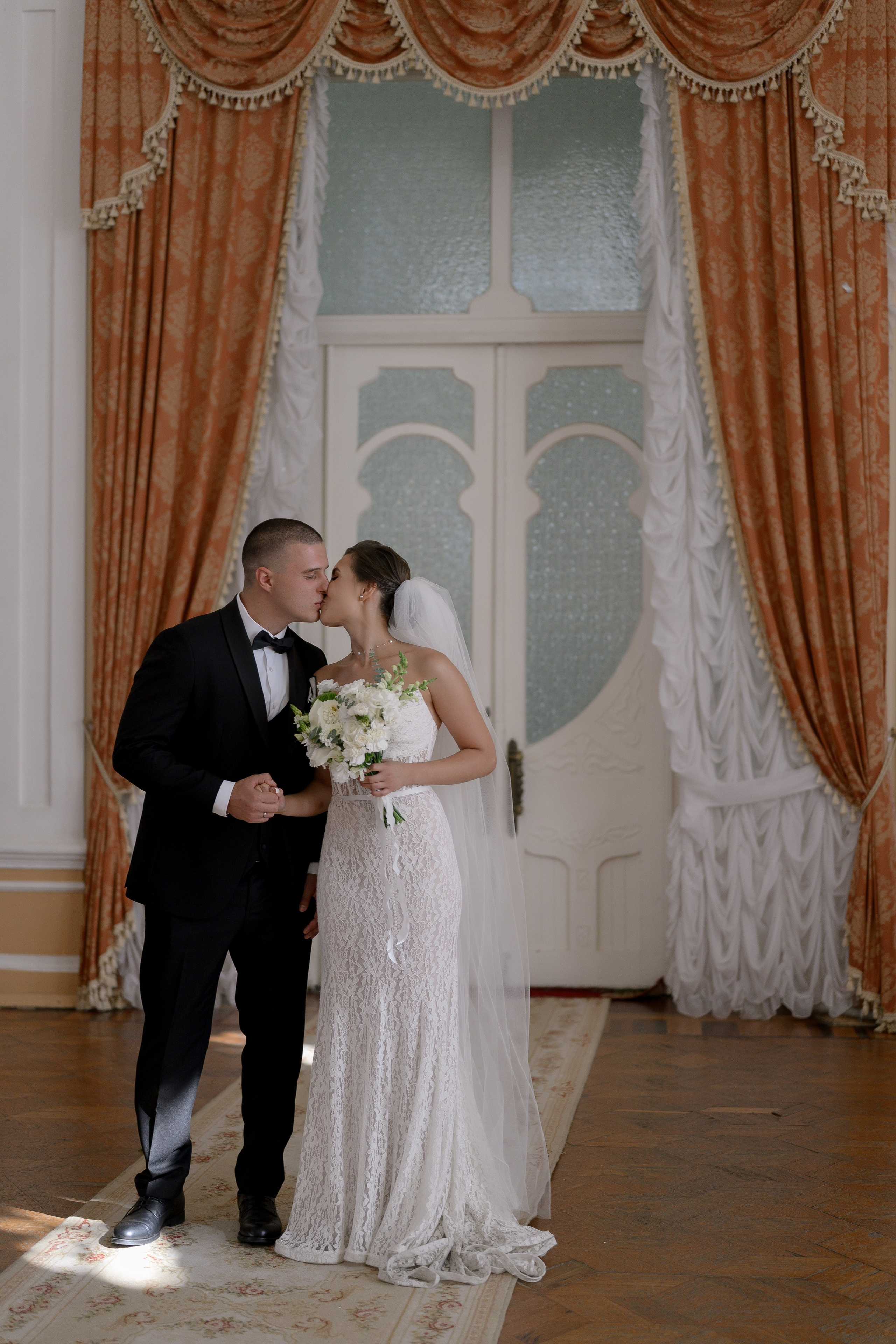 Владислав и Аделя. Женский, семейный и свадебный фотограф в Астрахани Виктория Бузаева