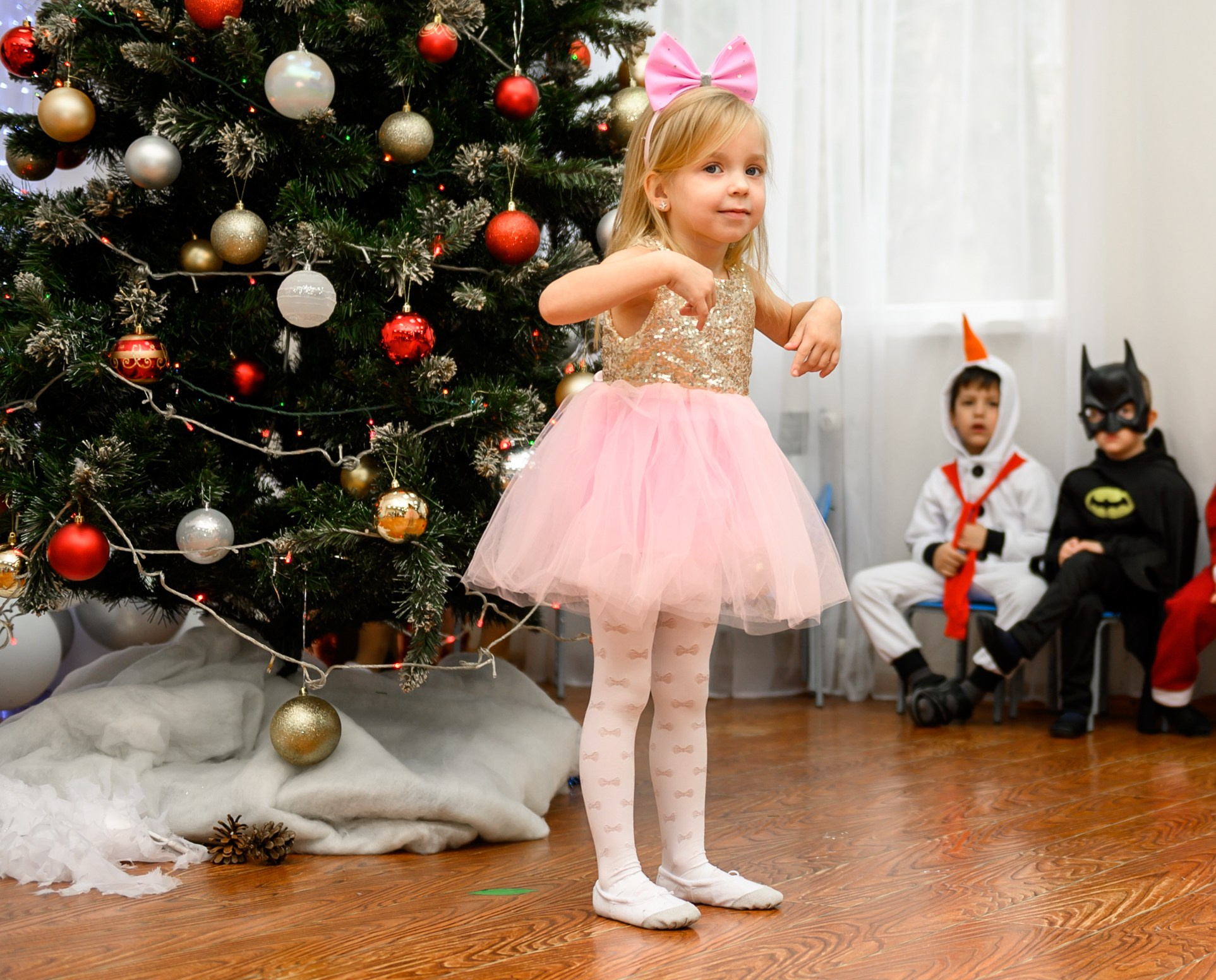 Елка 2025 садик Адлер. Свадебный и семейный фотограф София Невская