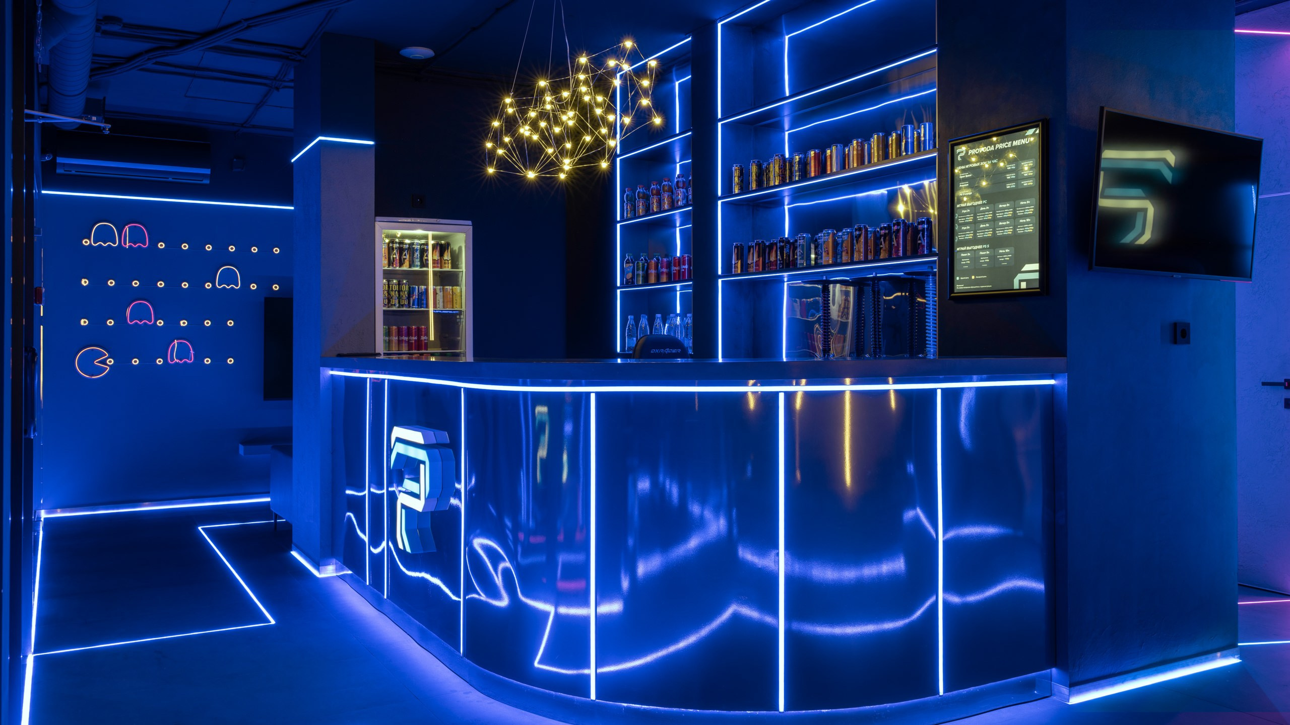 Второй компьютерный клуб "Provoda" - Интерьерный фотограф Коваль Илья. Коваль Илья — Интерьерный и архитектурный фотограф