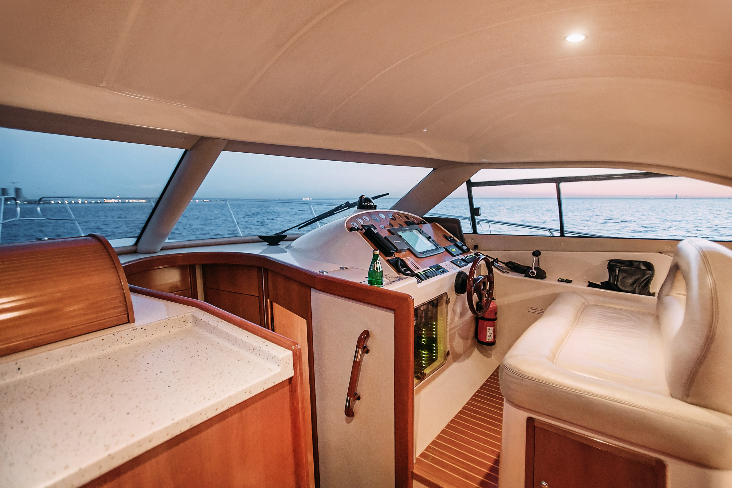 Яхта Rodman 44 Holiday. SPB Rent Boats|аренда катеров и теплоходов