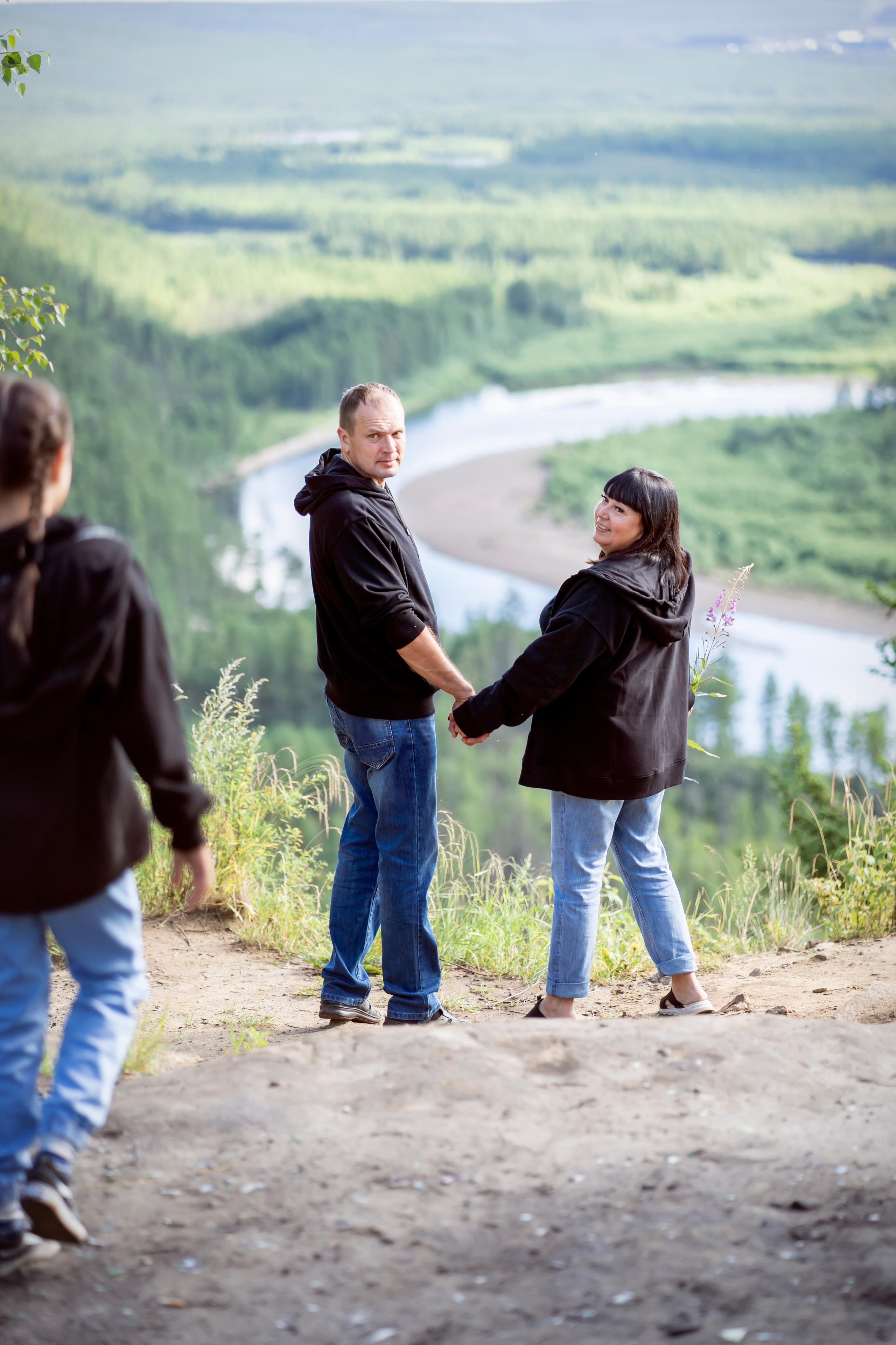 Летняя прогулка на АЯМовской скале. Семейный и детский фотограф в Хабаровске Анна Гриневич