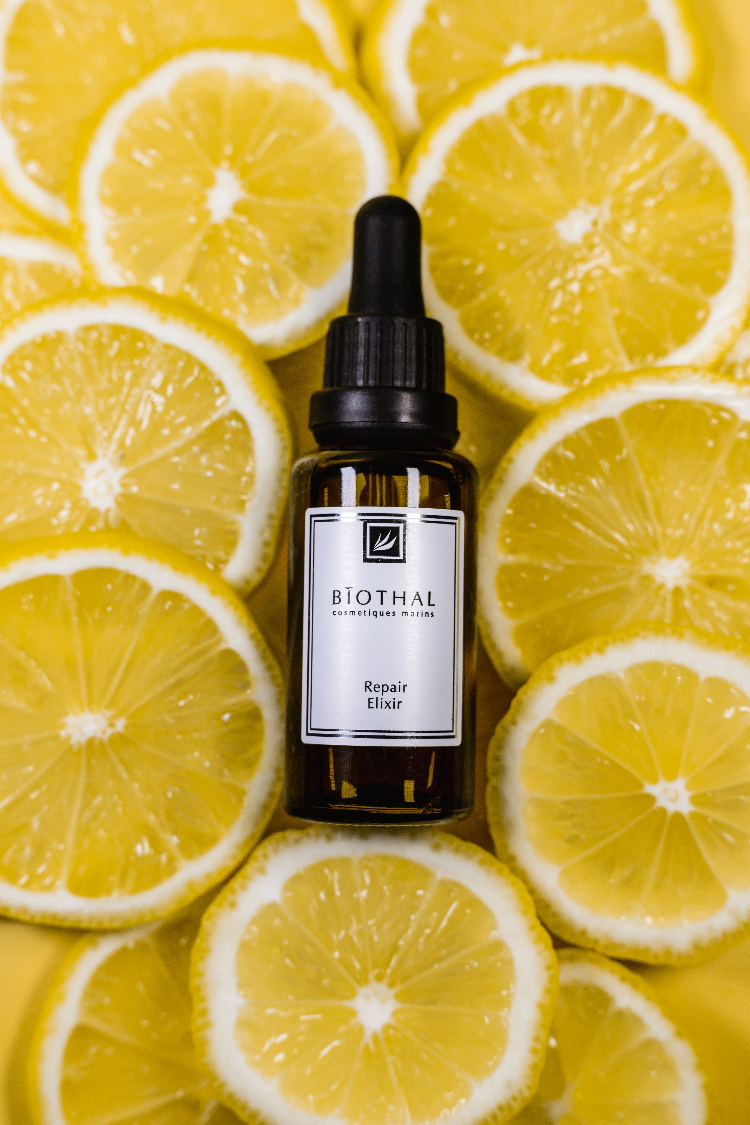 Oil. Женский и предметный фотограф