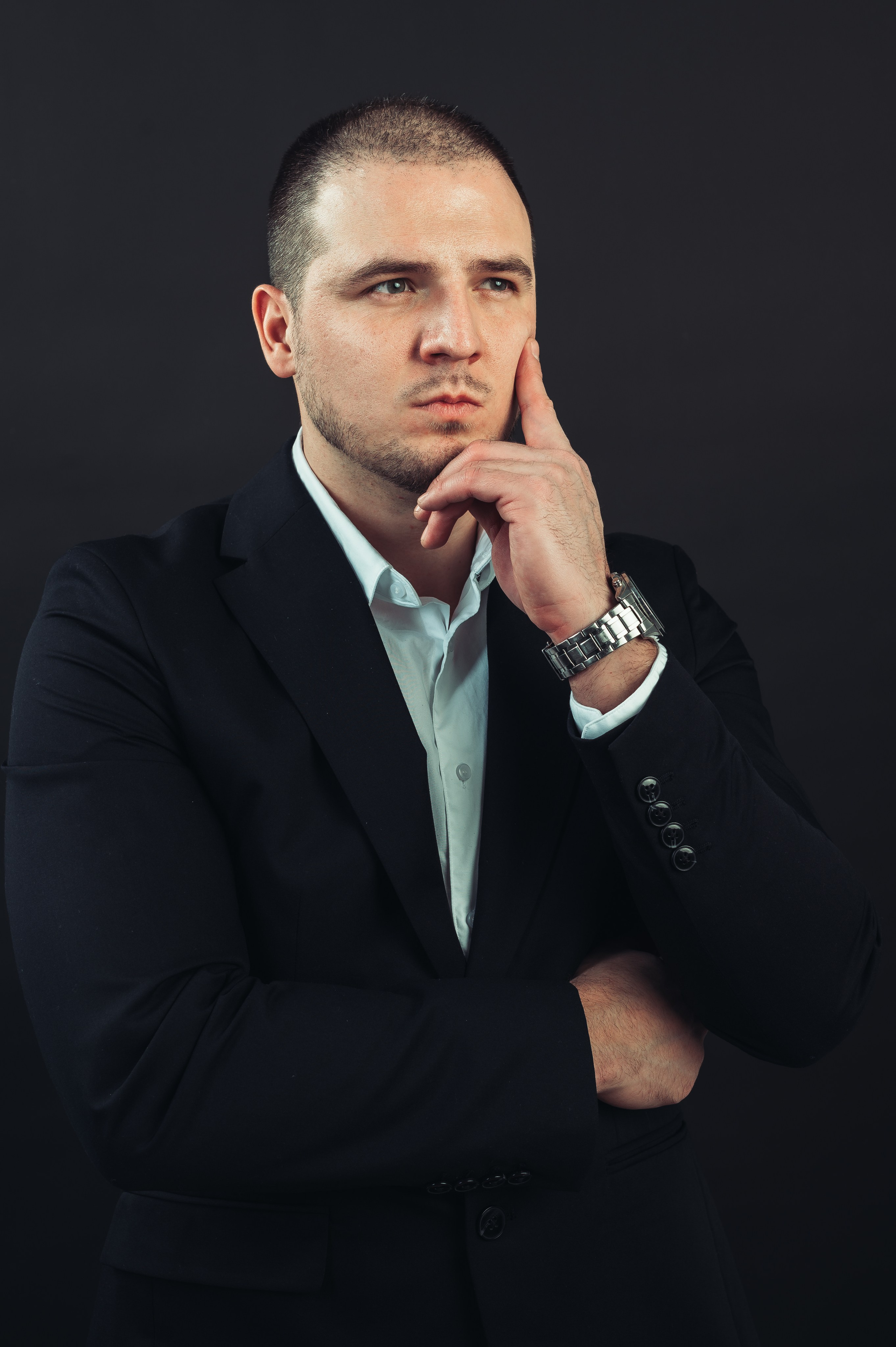 Никита Пустовалов — портретная съёмка. Иван Кубик — фотограф и видеограф