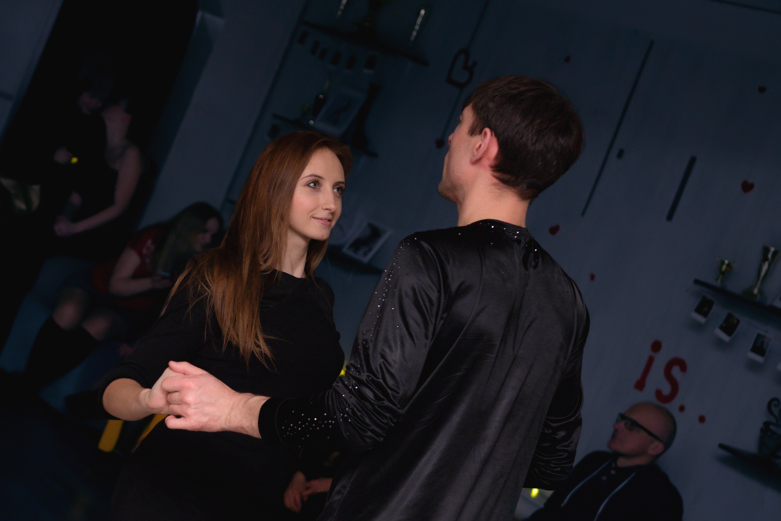 Вечеринка в школе танцев Dance cafe