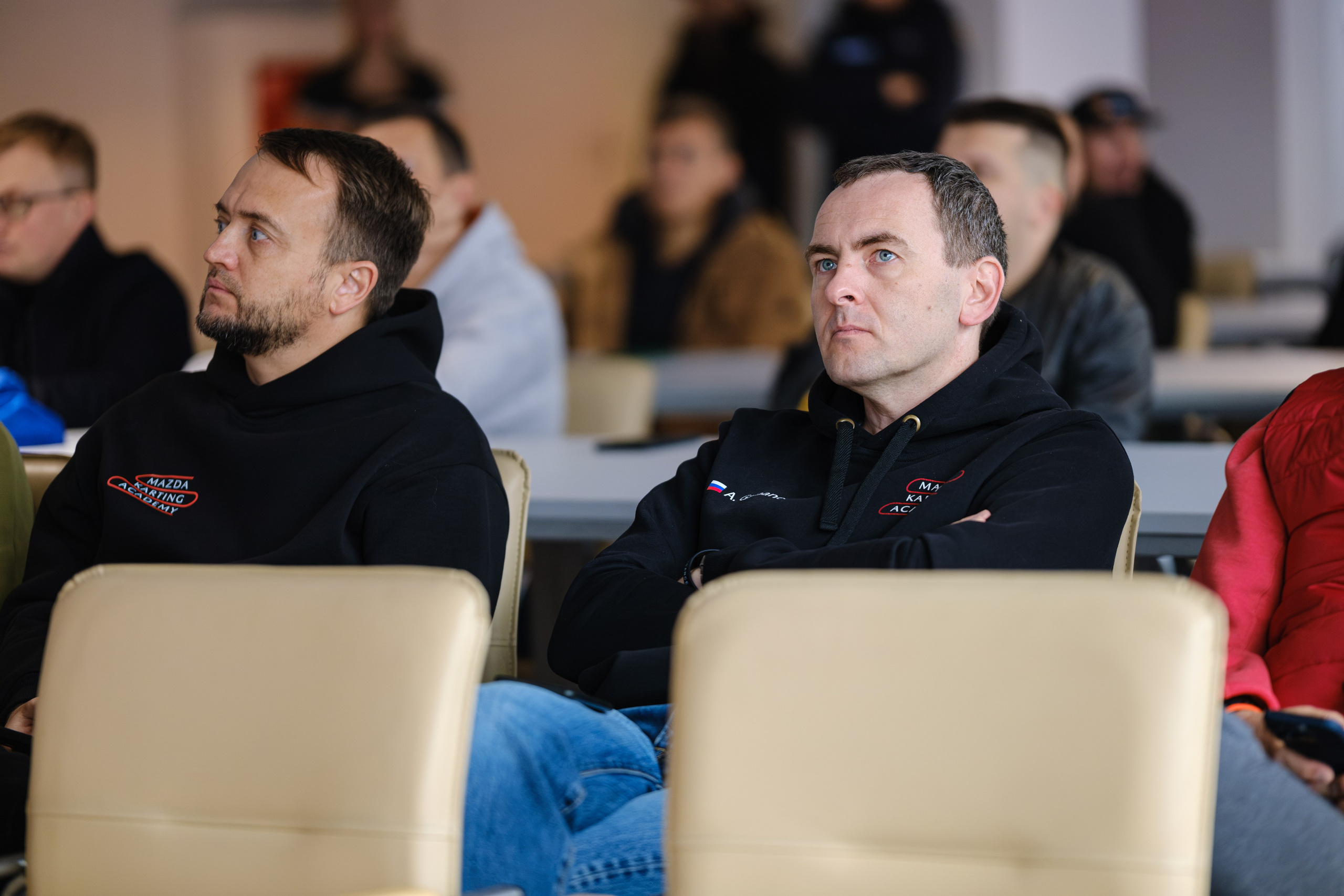 Российская серия гонок на выносливость. Авто и мотоспорт — фотограф Антон Медведев iCoguar