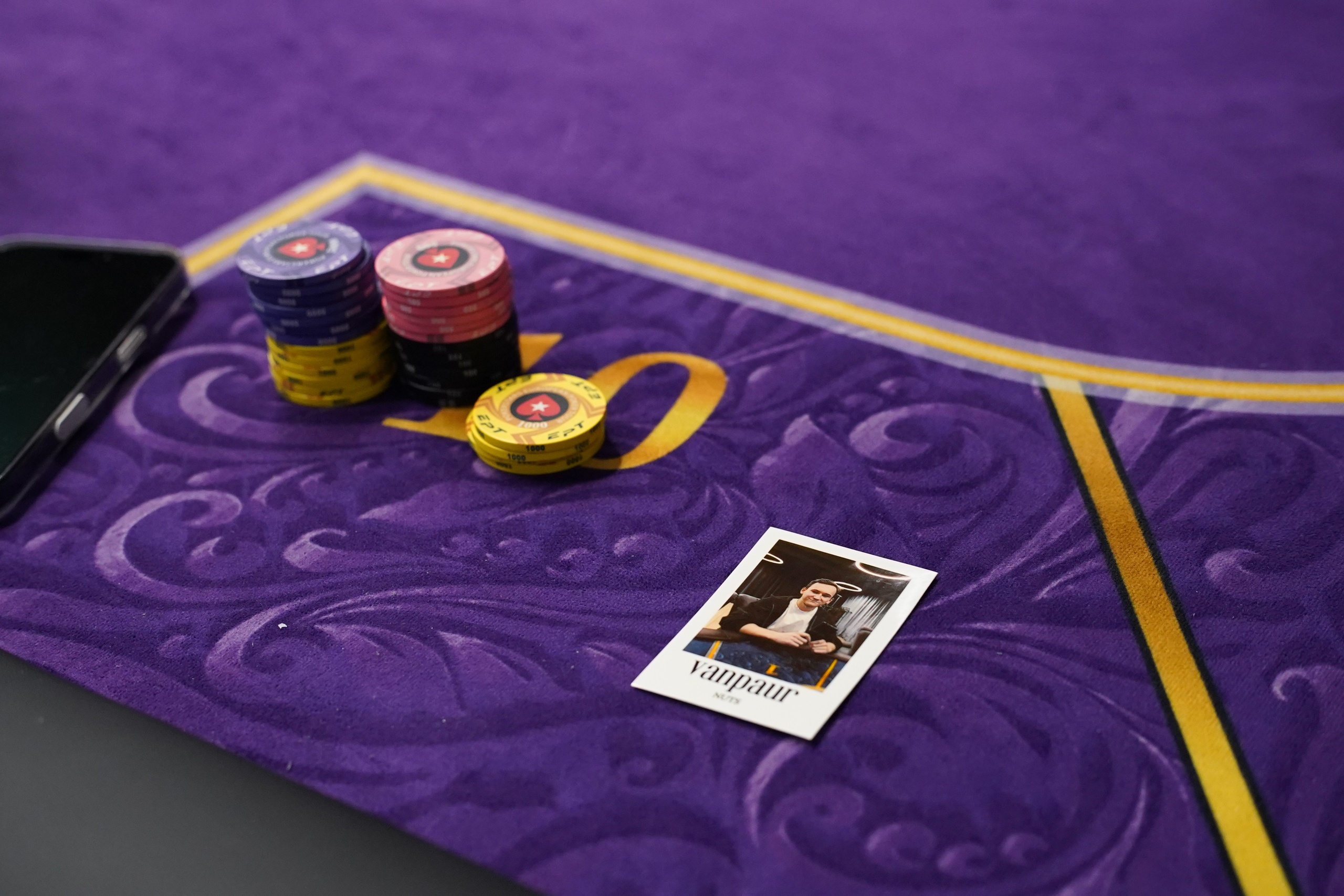 Покер. Фотограф