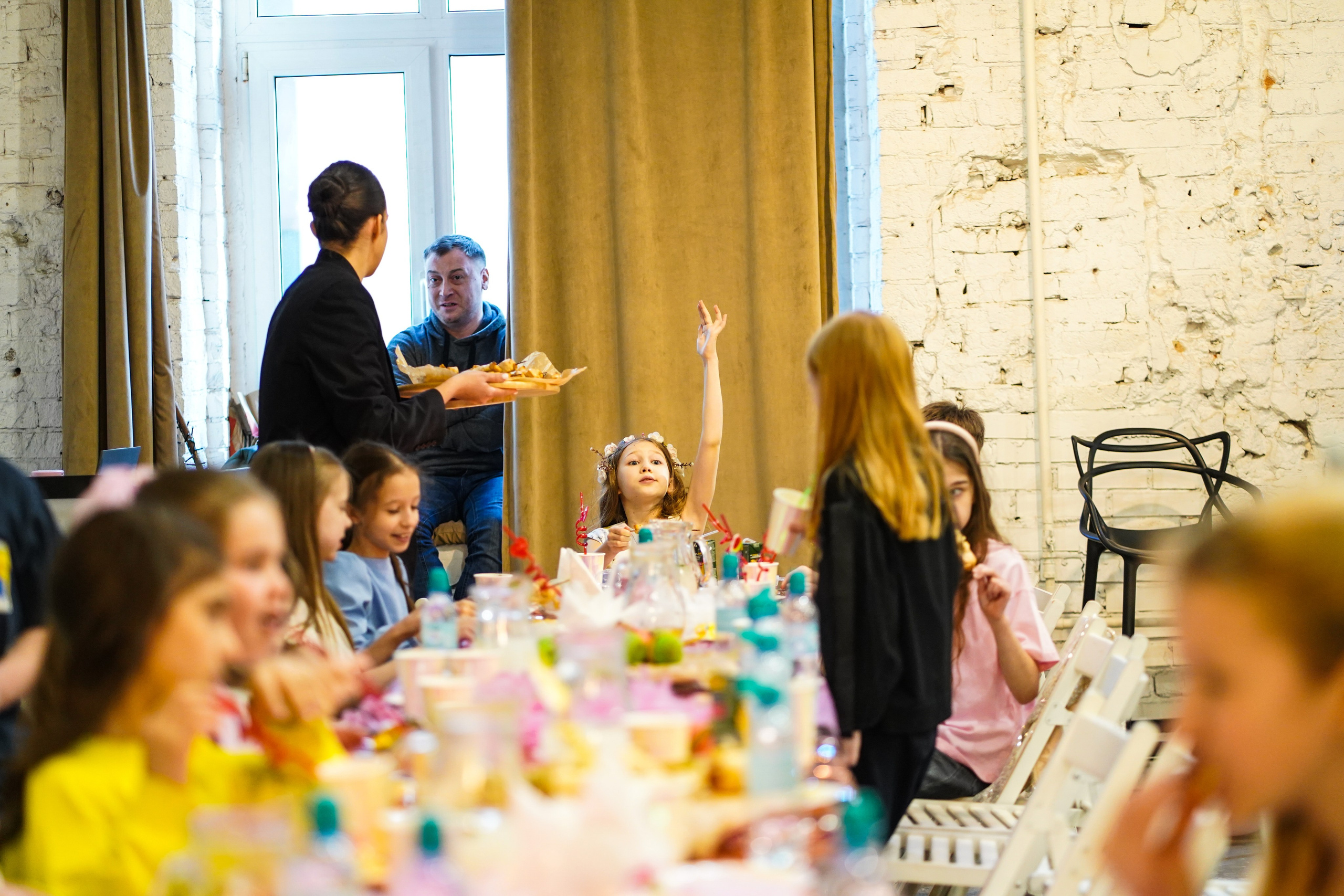 День Рождения Алиса в стране чудес. Фотограф