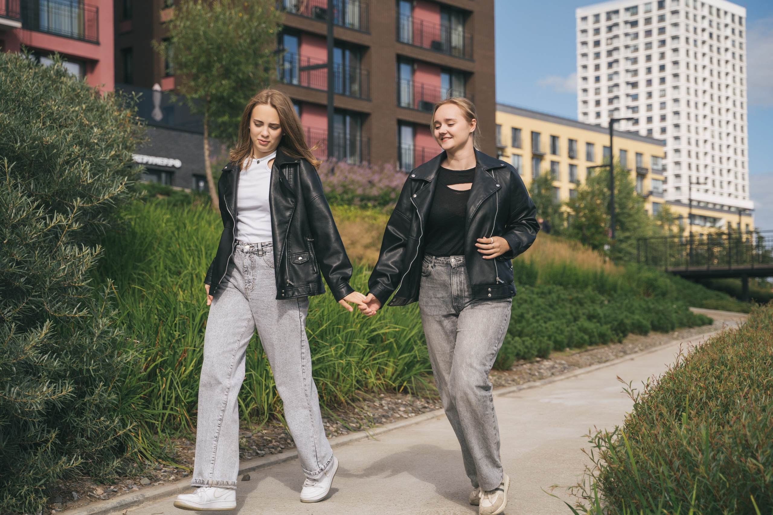 Подружки. Главная