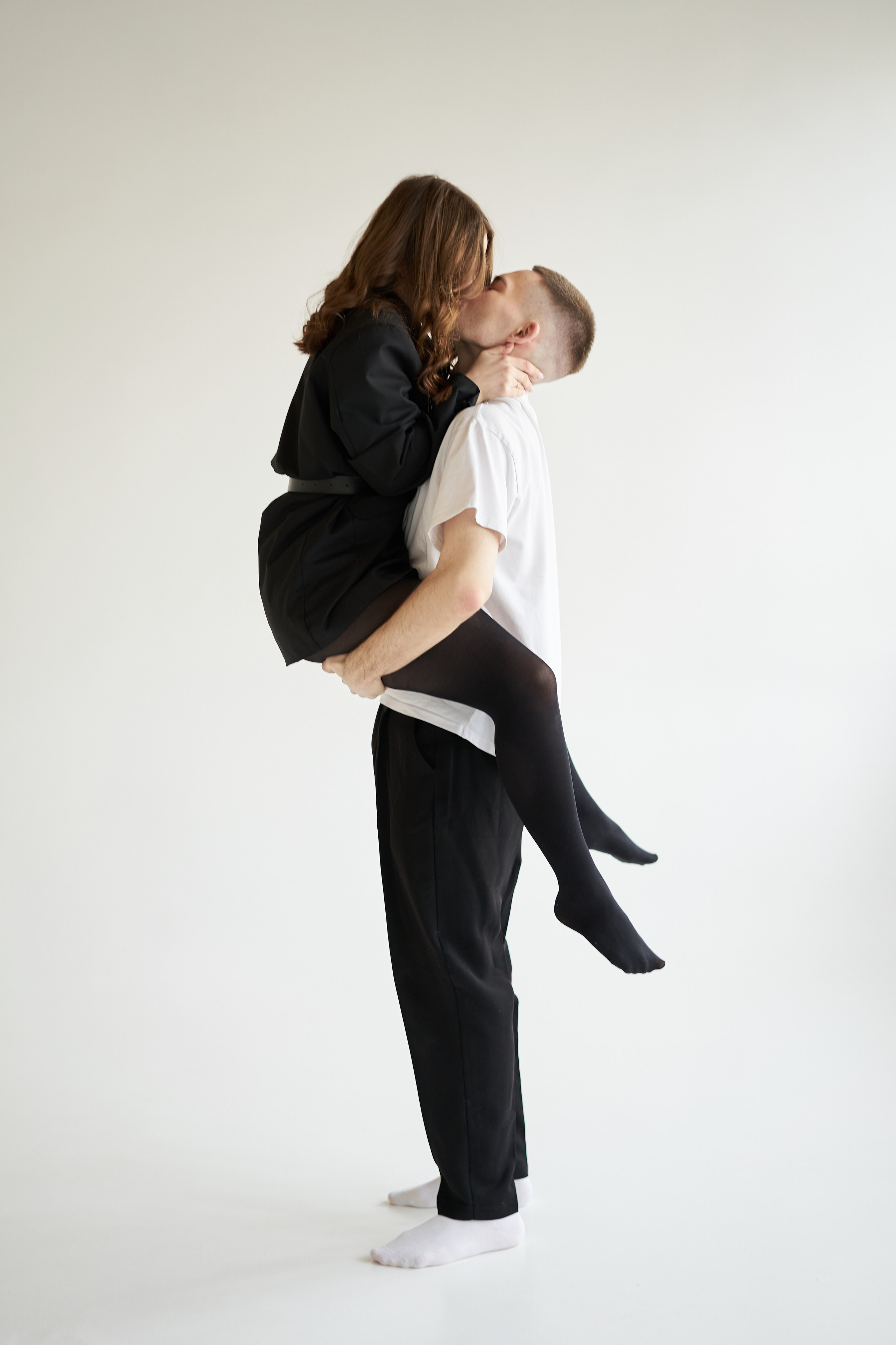 Влюбленные фотосессия в студии. Фотограф Екатеринбург Кокшарова Александра