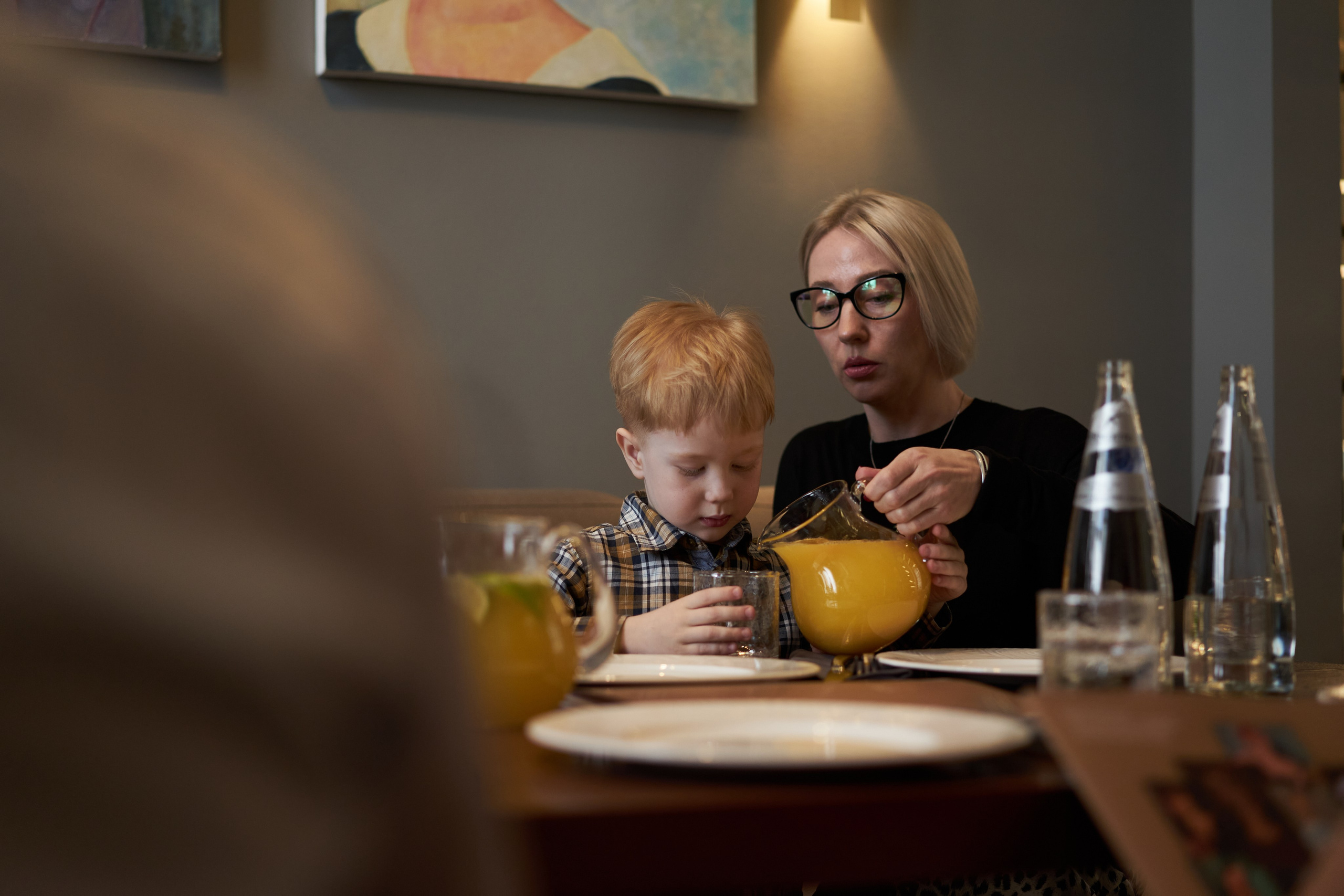 Репортажная съемка торжества в ресторане. Фотограф Екатеринбург Кокшарова Александра