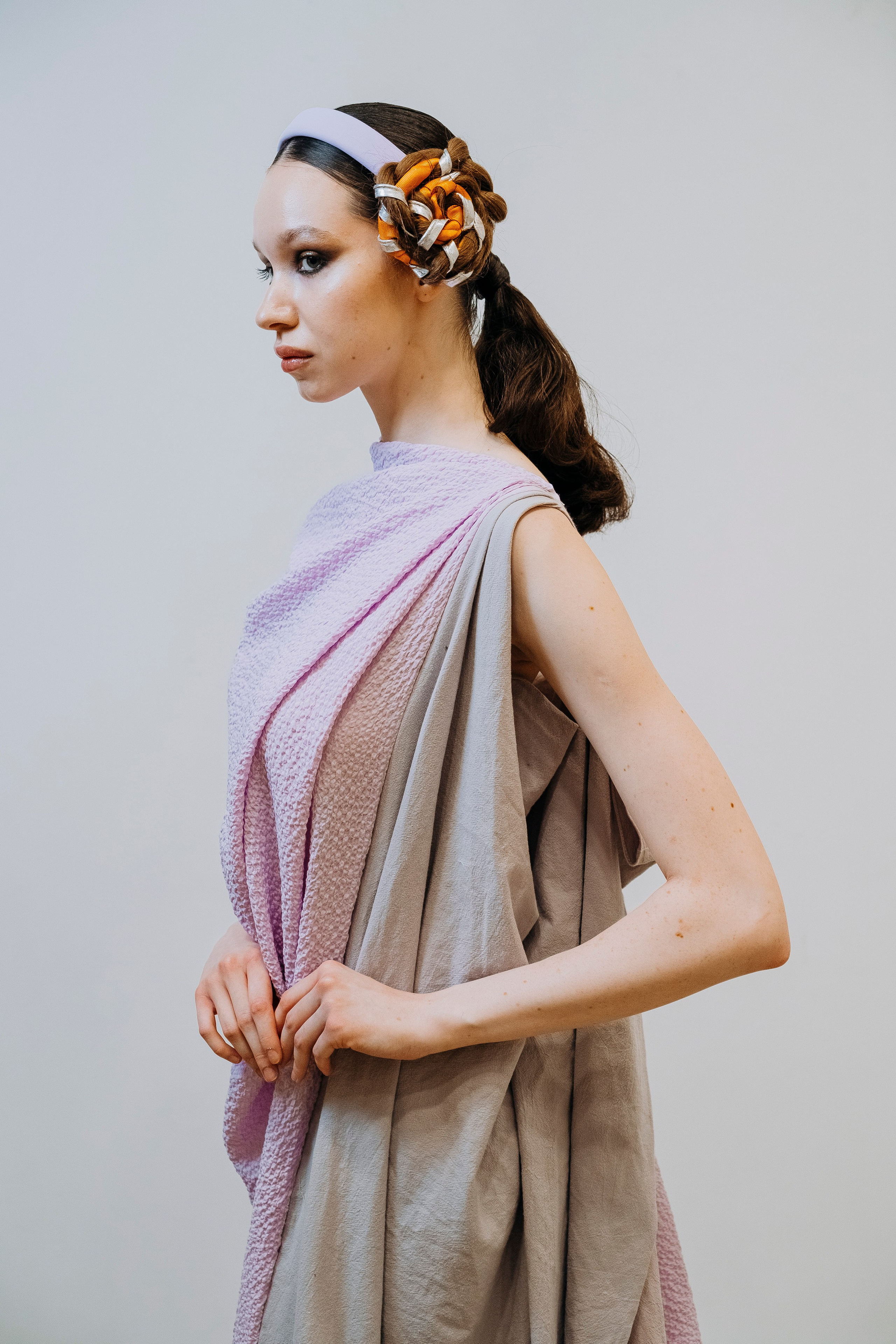 B&D FASHION SHOW: Мода как искусство. Переосмысление классики. Больше: https://sinonim.org/improve#res. Профессиональный портретный фотограф в Москве Владимир Глаголев