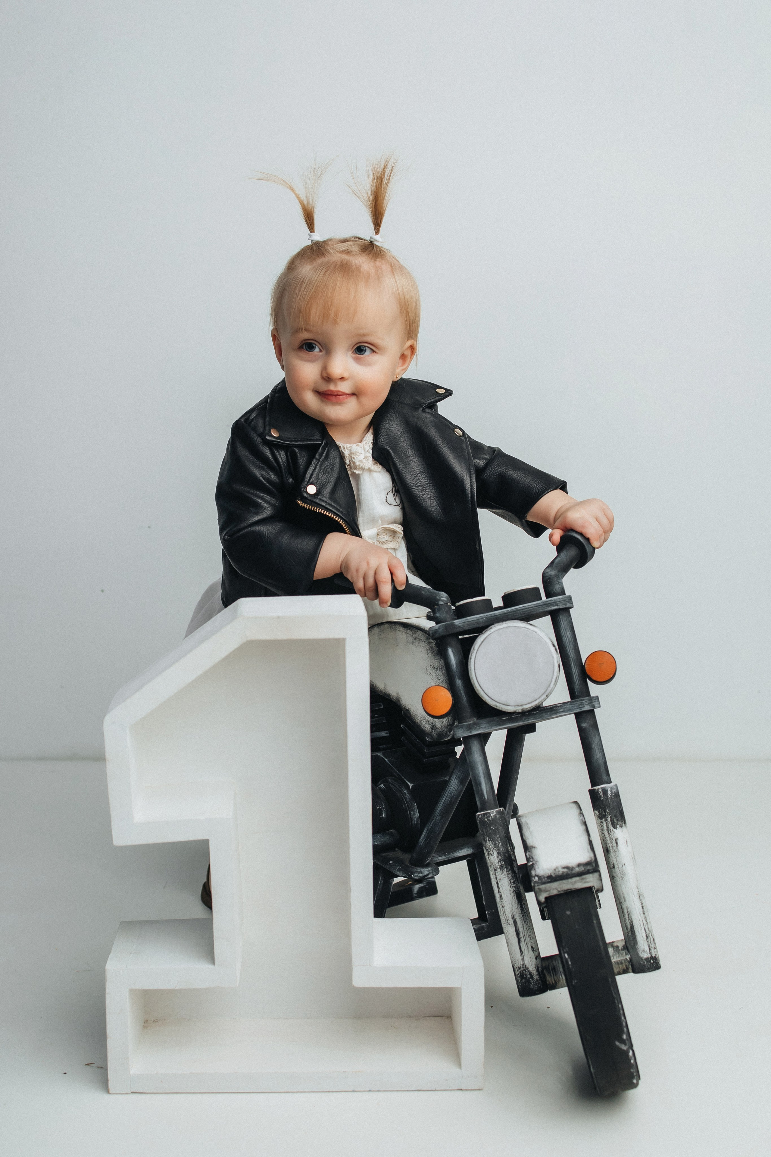 Годики в моей студии. Главная