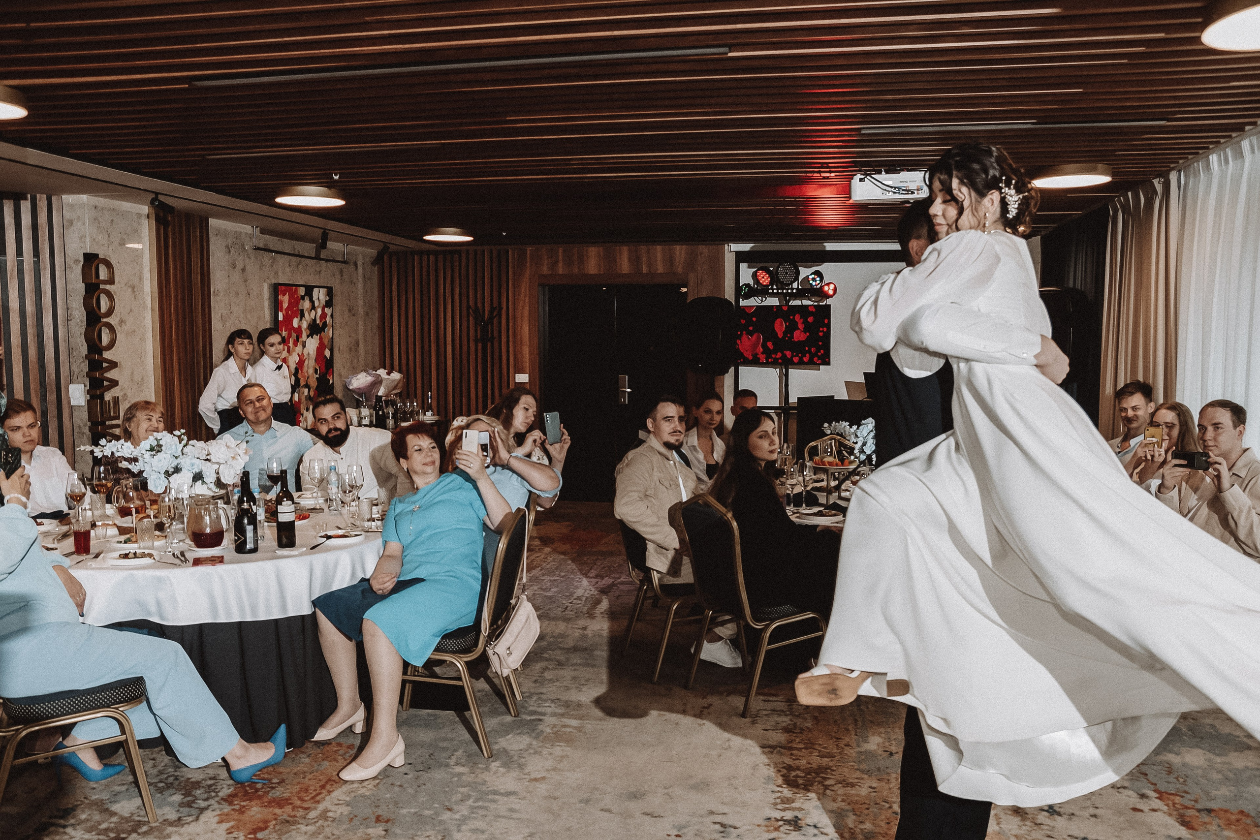 Свадебный фотограф в DoubleTree by Hilton, Новосибирск | Яна Иванова. Семейный и свадебный фотограф в Новосибирске Иванова Яна