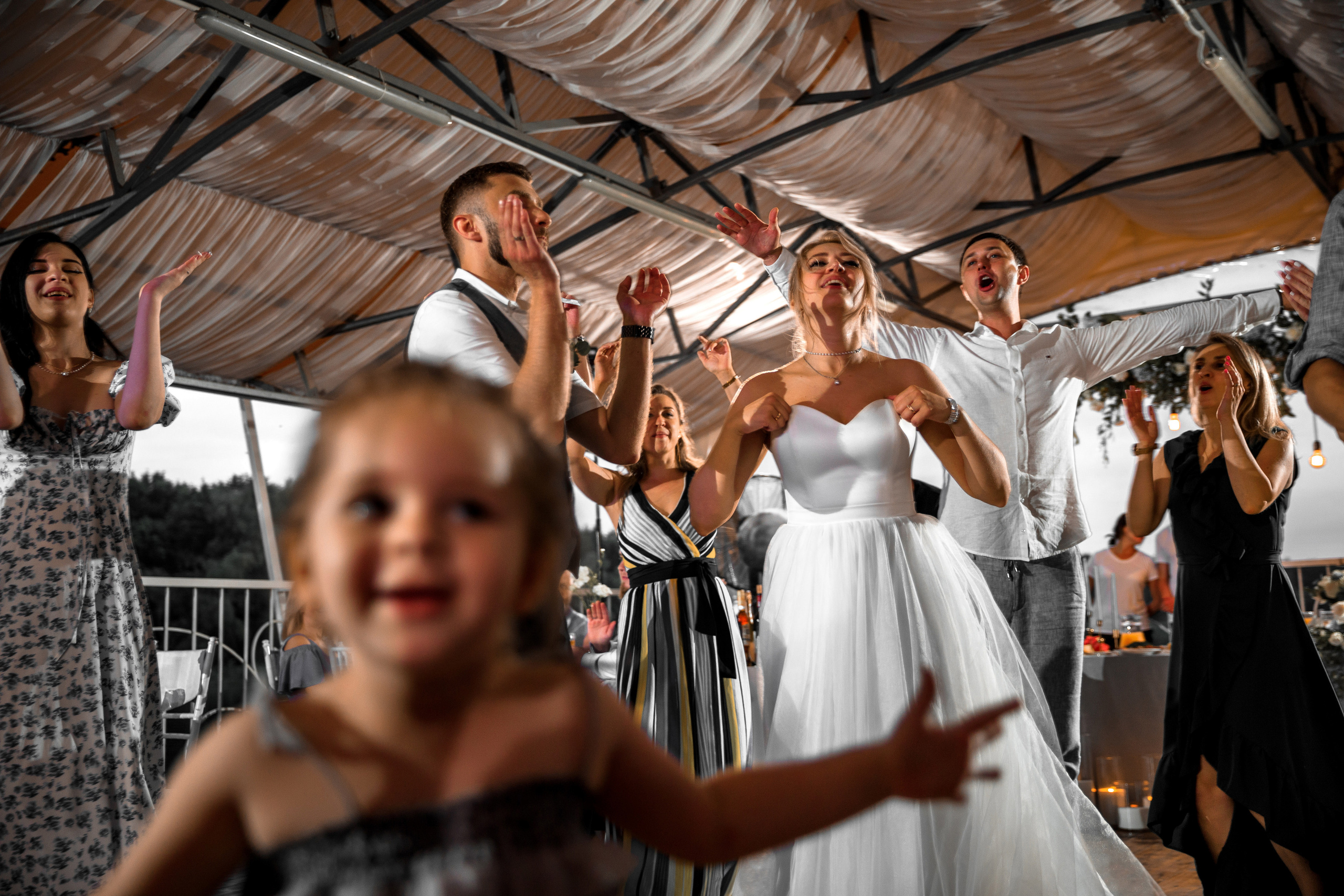 Александр и Ирина — свадебный отчет. Фотограф в Саратове — Свадьба, выпускной, заказать 89376325252