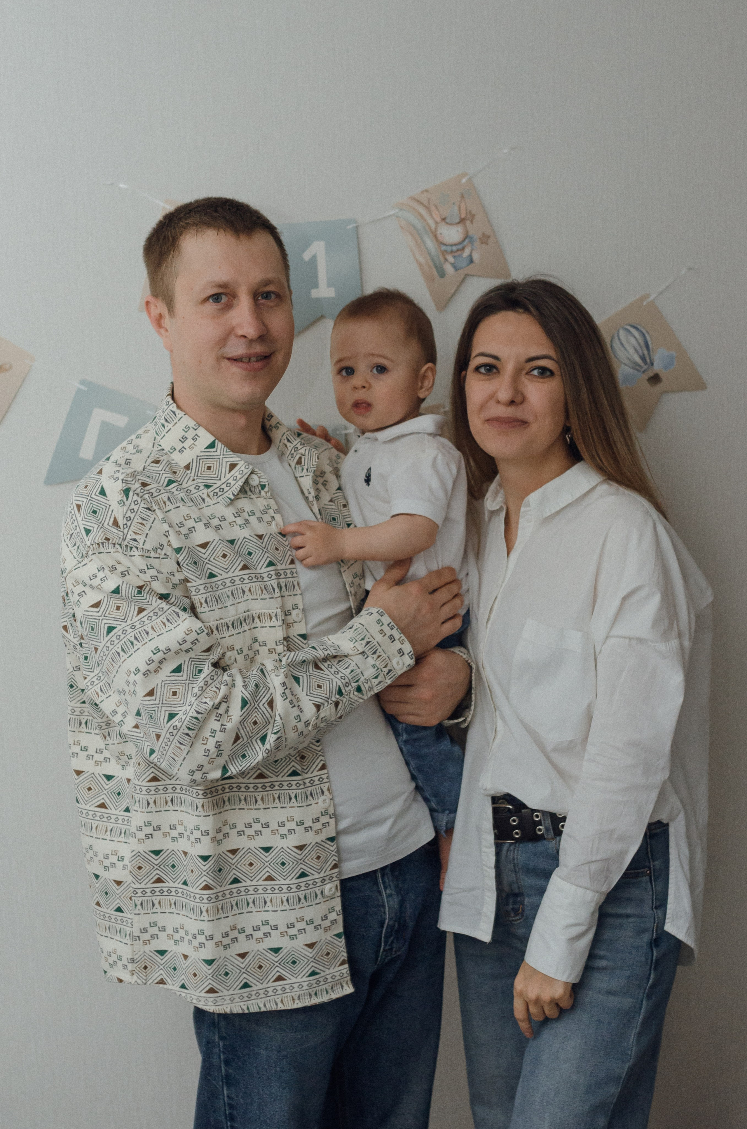 Света, Кирилл и маленький Максим. Семейная домашняя съемка. Семейный фотограф в Барнауле Ирина Ястребова