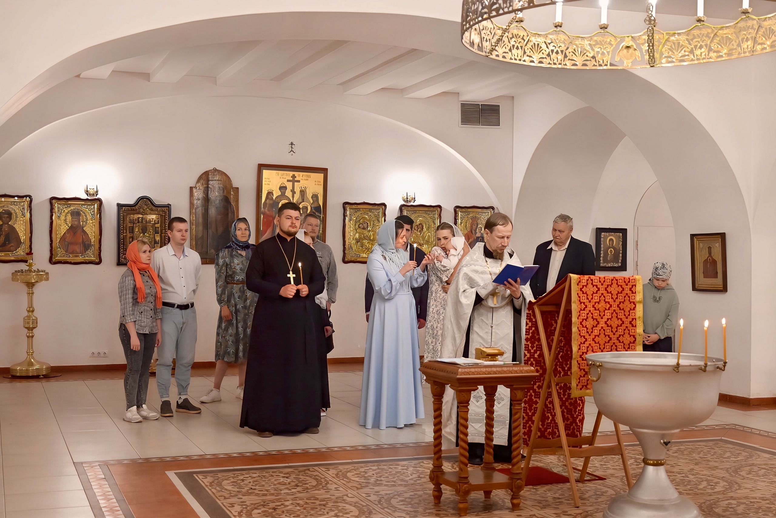 Крещение Бутово отец Андрей. Семейный и детский фотограф Москва