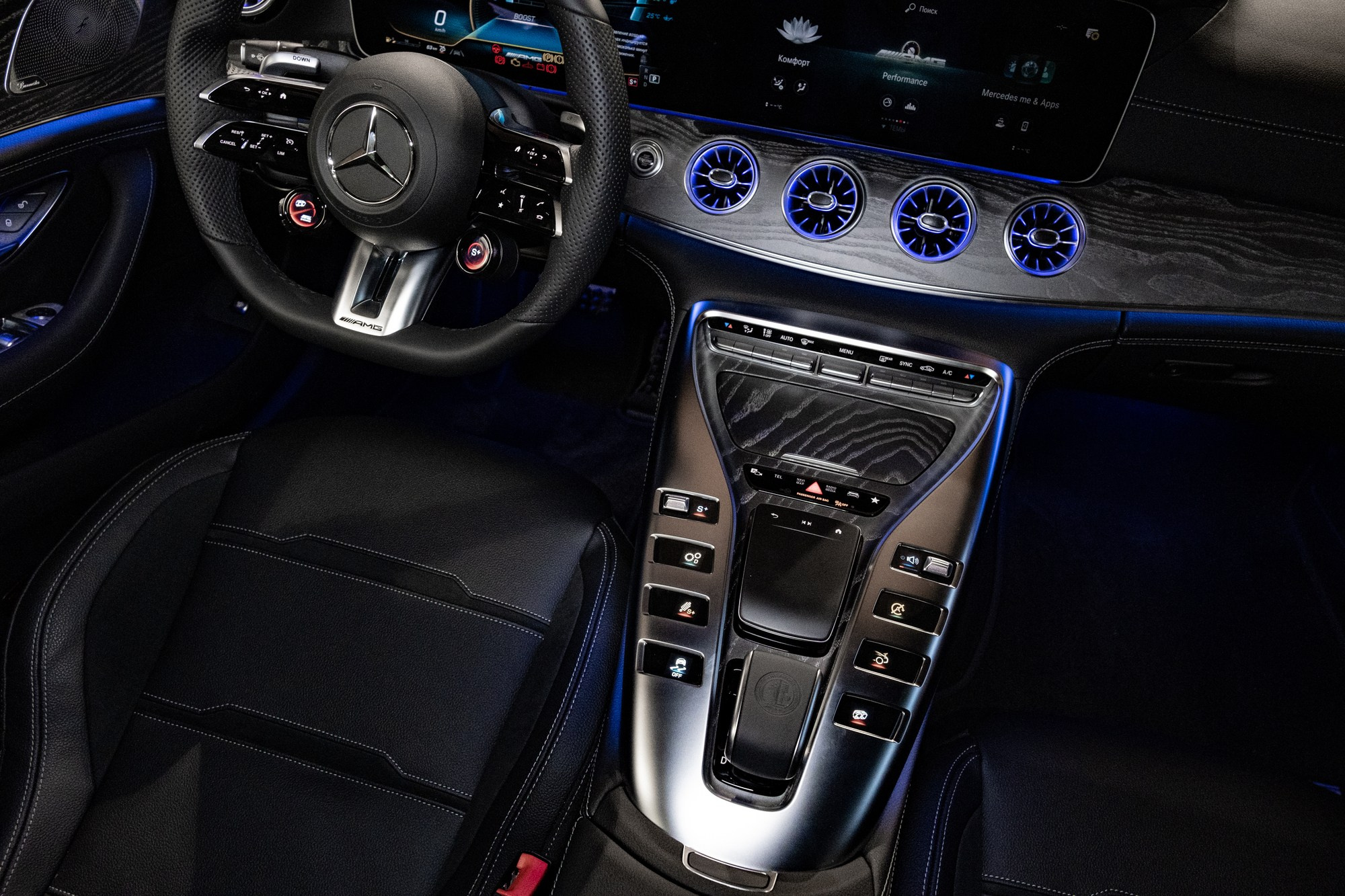 Рекламная съемка автомобилей. Автоспортивный бренд фотограф в Москве — Виктория Логинова